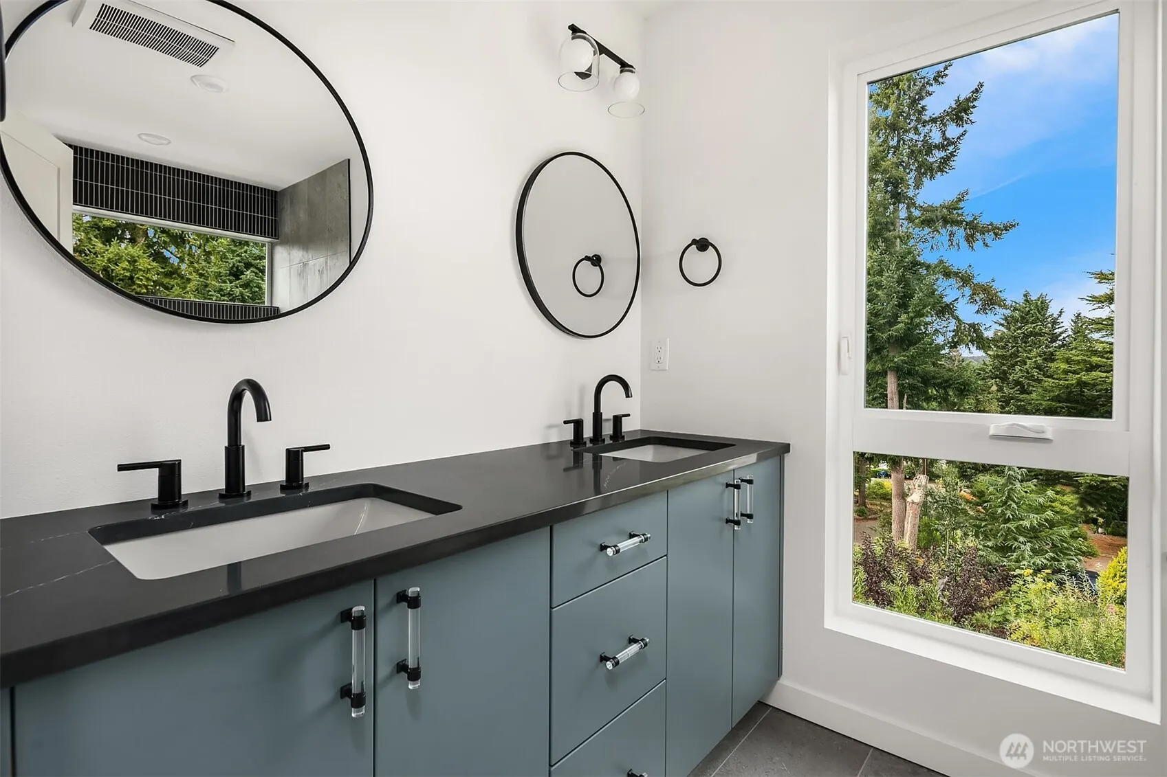 2028 NE 123rd Street , Seattle, WA 98125