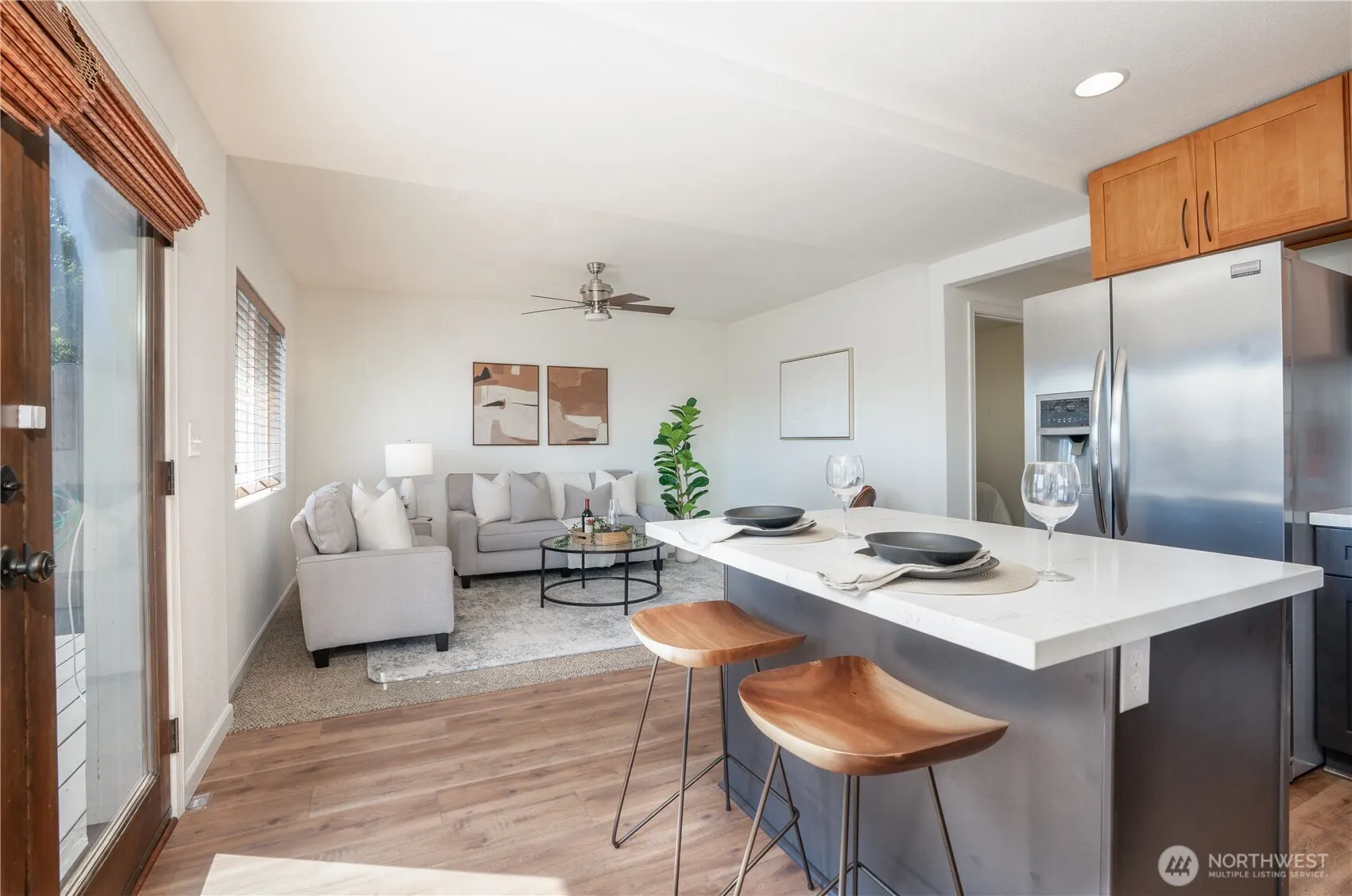 4040 32nd Avenue SW, Seattle, WA 98126