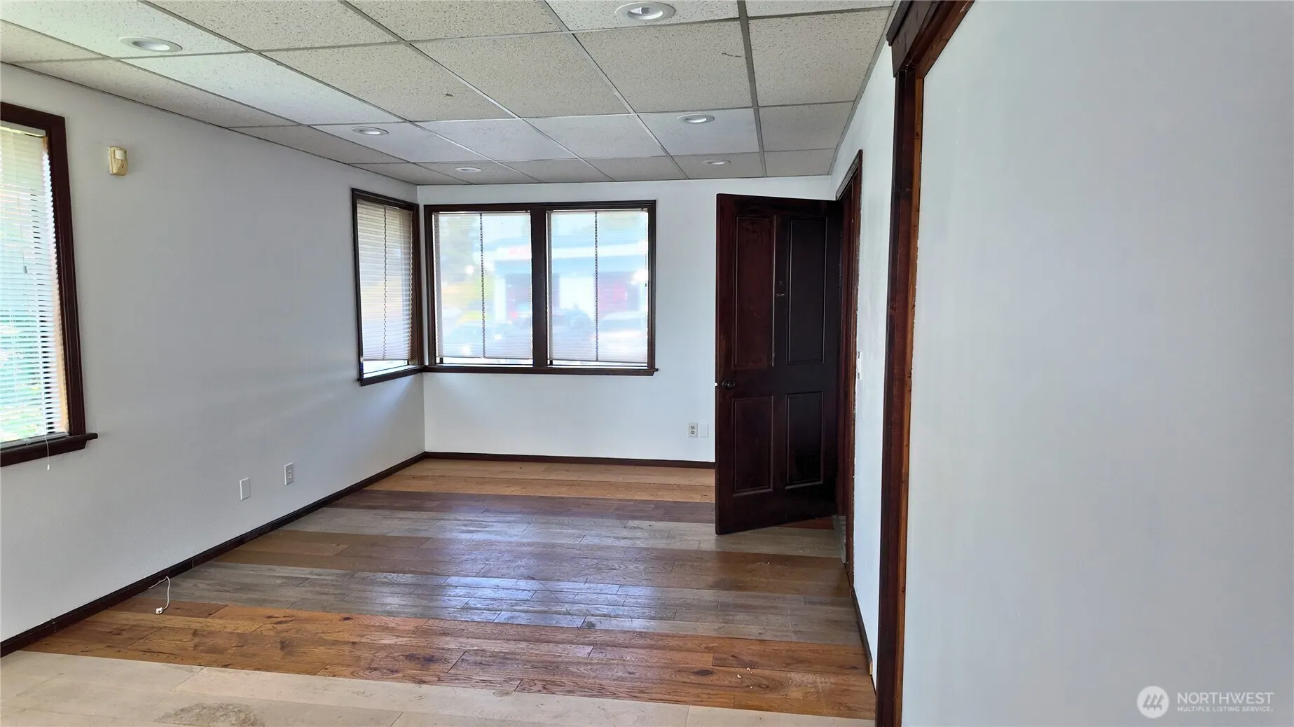 16303 Hwy 99 #2A, Lynnwood, WA 98087