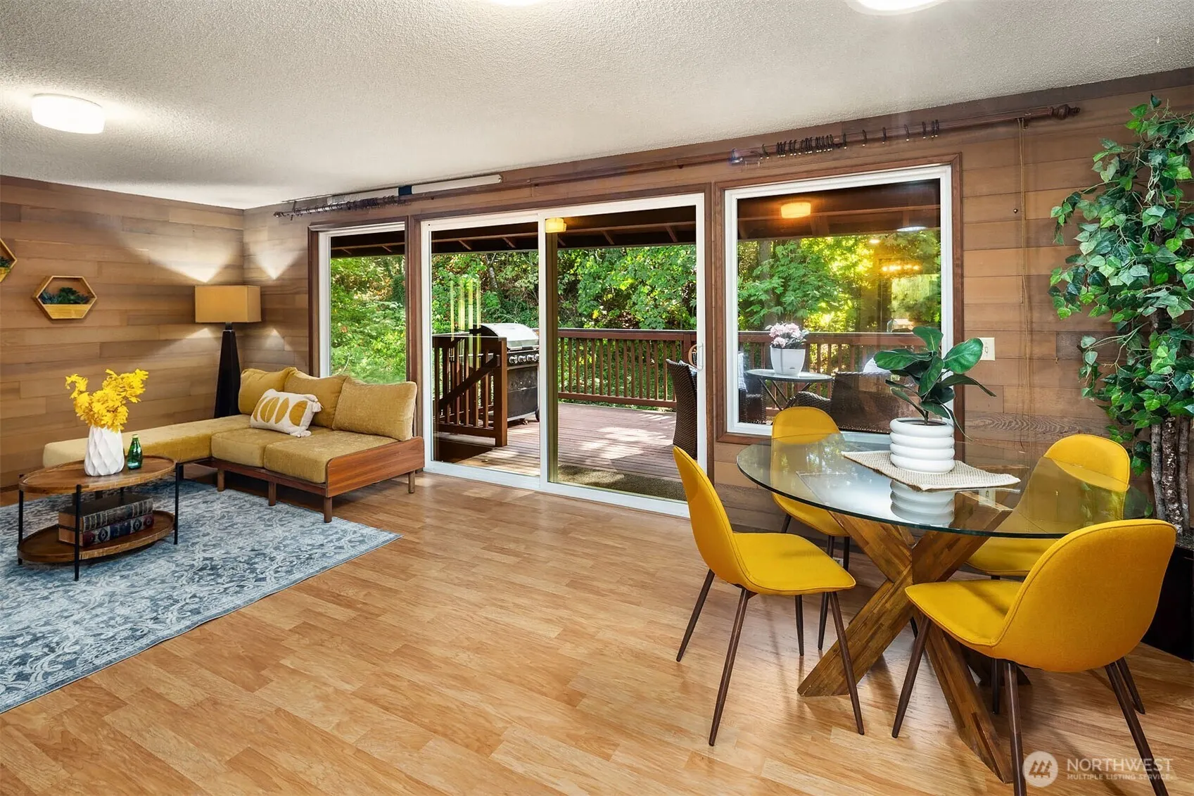 4740 Lakehurst Lane SE, Bellevue, WA 98006