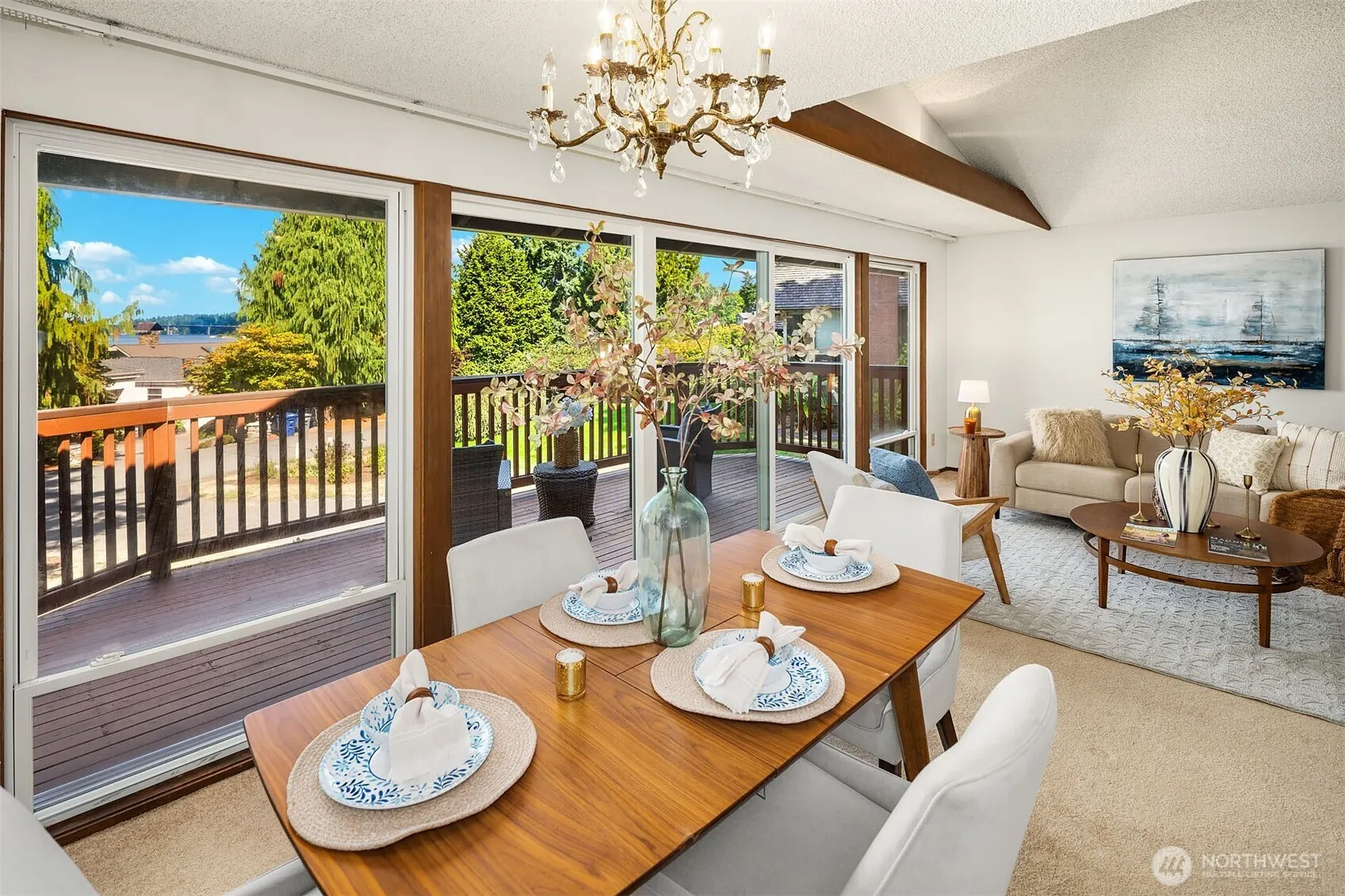 4740 Lakehurst Lane SE, Bellevue, WA 98006