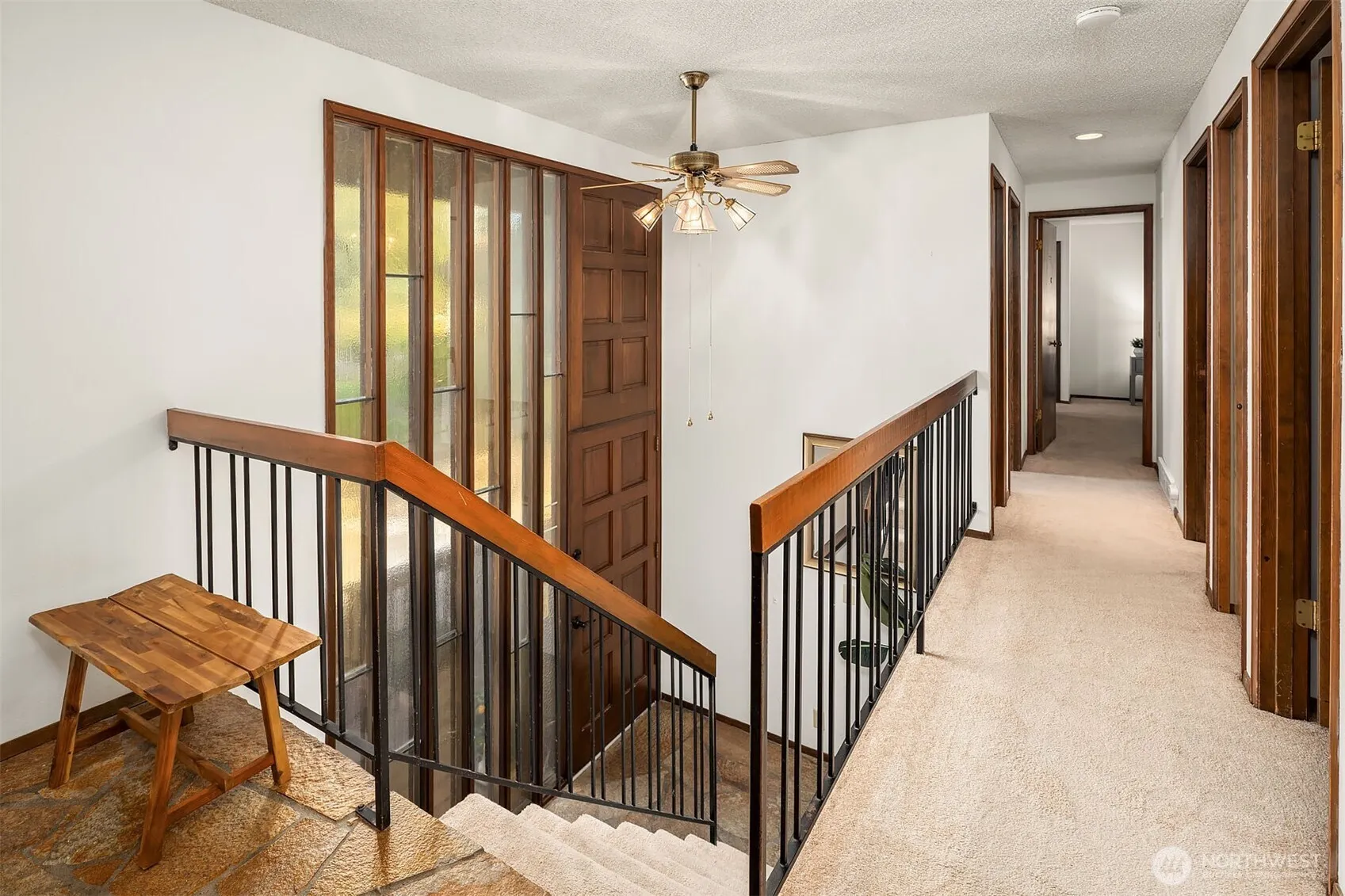 4740 Lakehurst Lane SE, Bellevue, WA 98006