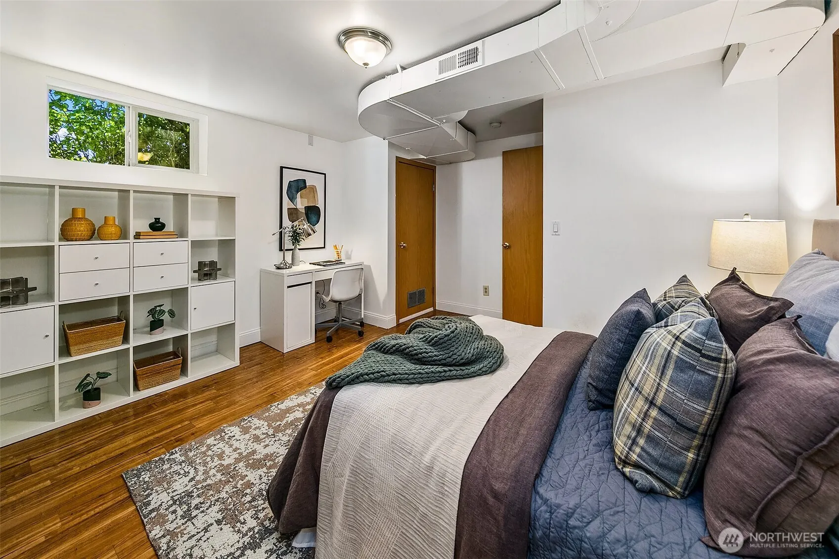 8100 Stone Avenue N, Seattle, WA 98103