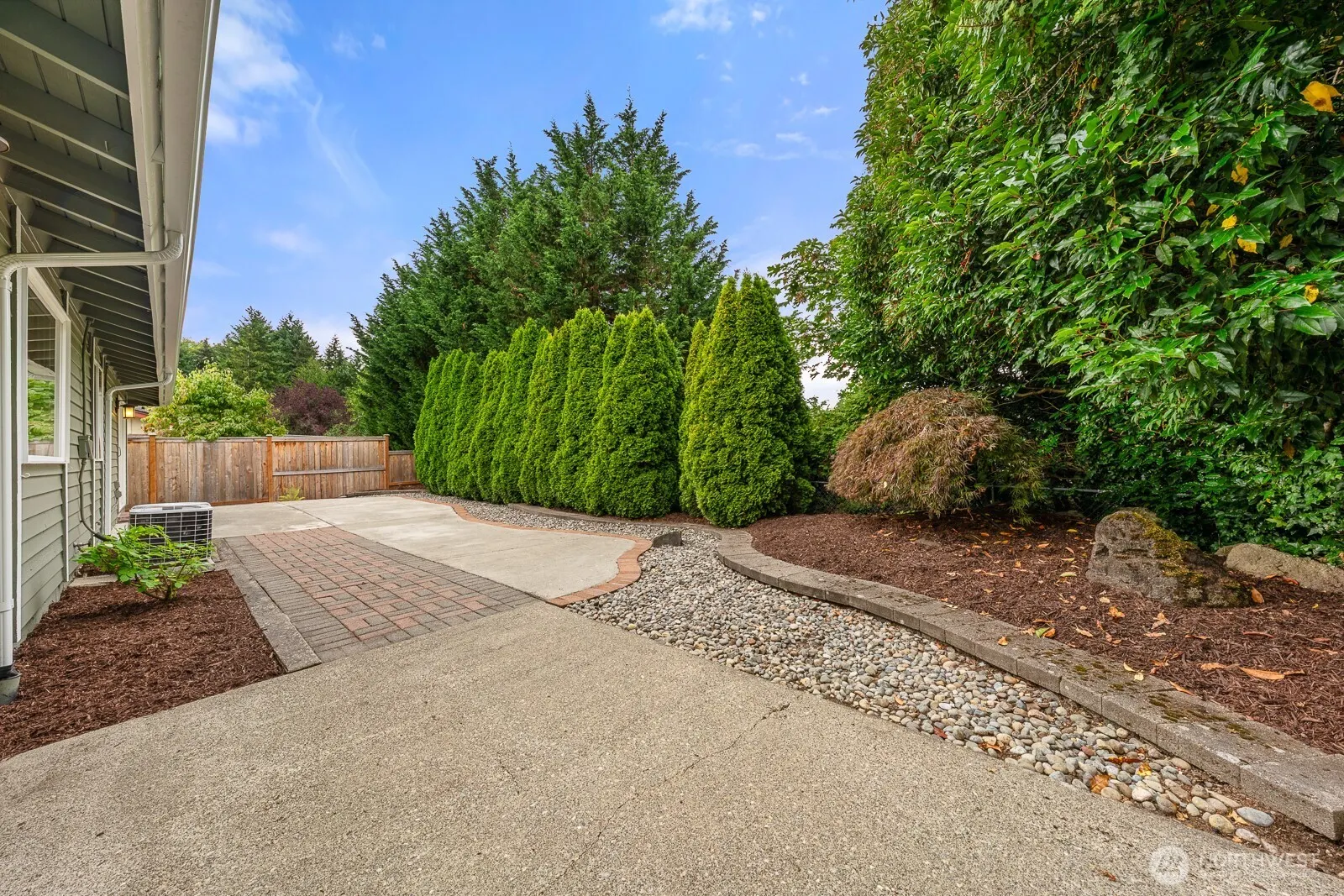 1731 Jones Drive SE, Renton, WA 98055