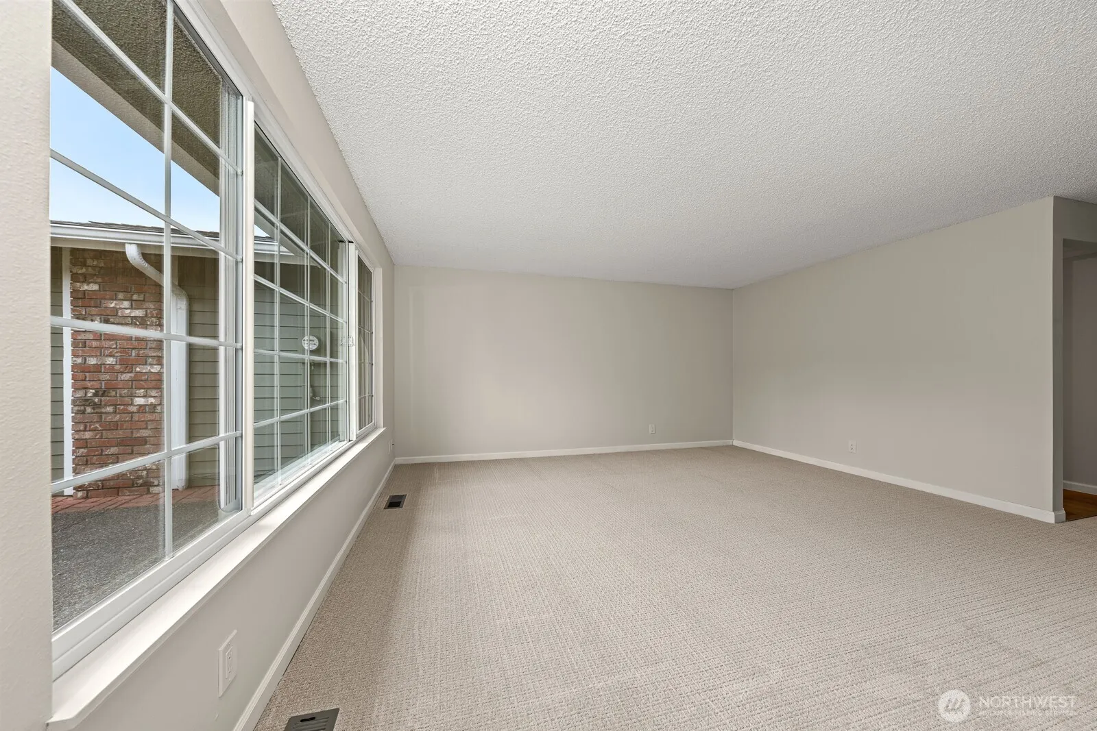 1731 Jones Drive SE, Renton, WA 98055
