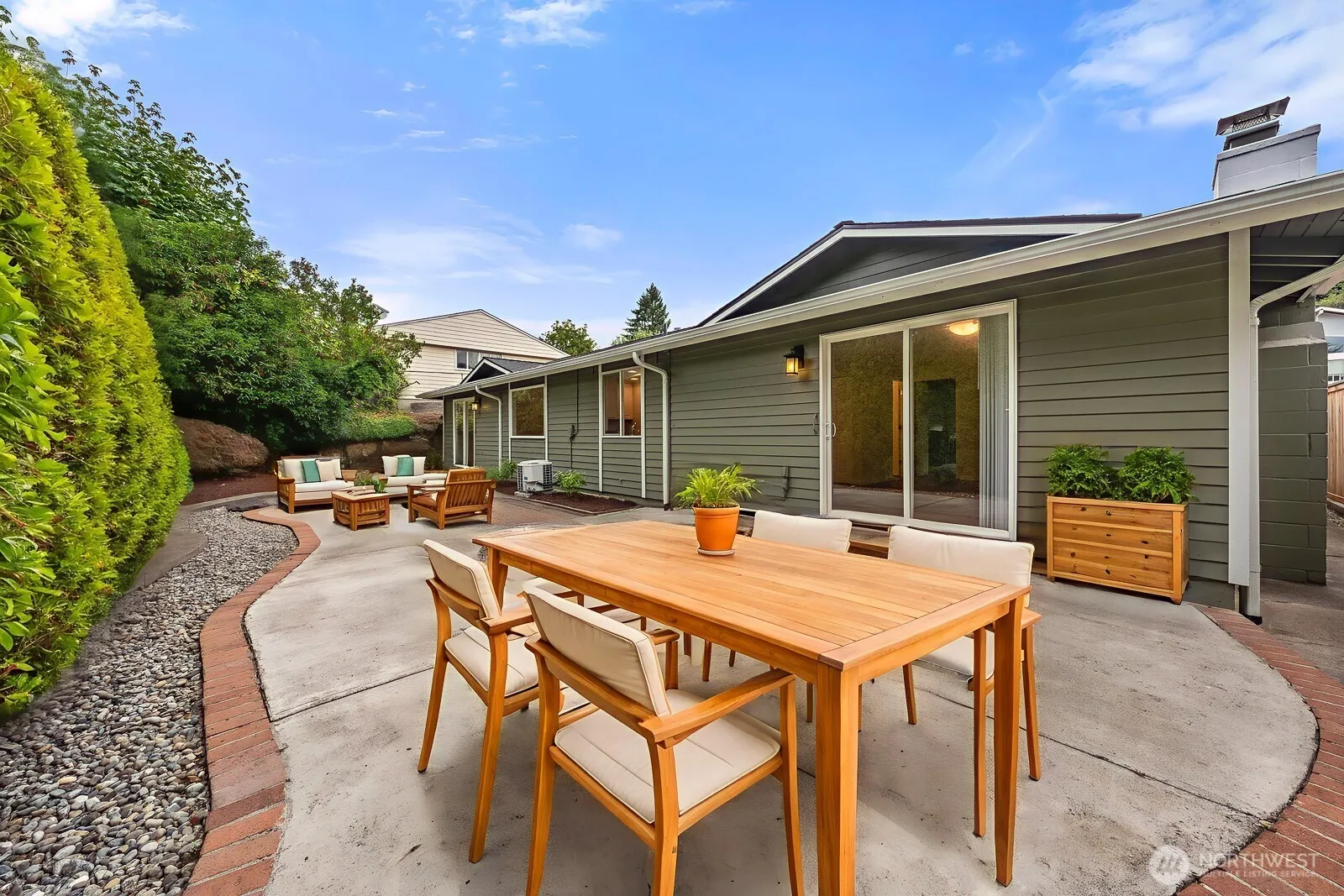 1731 Jones Drive SE, Renton, WA 98055
