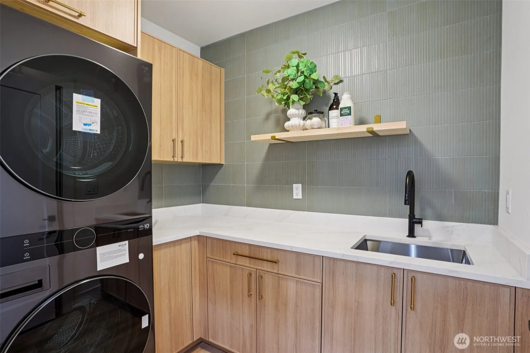 3714 Bagley Avenue N, Seattle, WA 98103