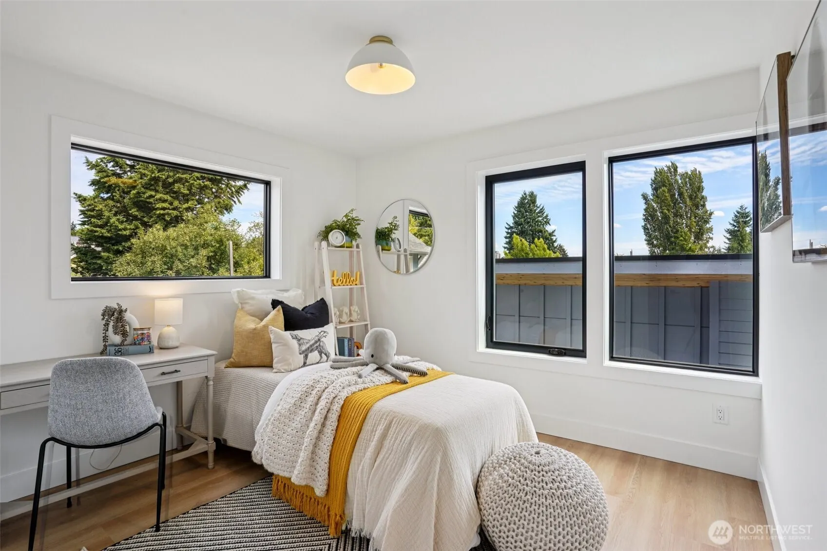 3714 Bagley Avenue N, Seattle, WA 98103