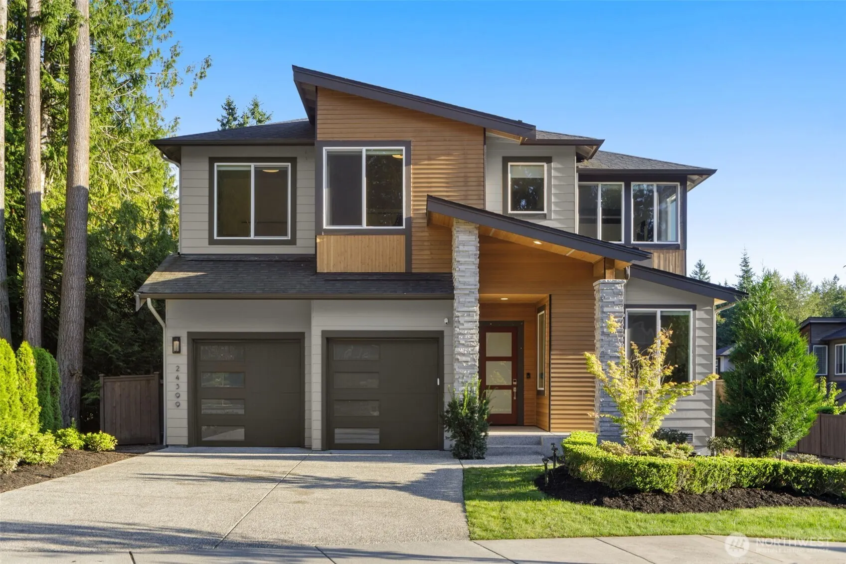 24399 NE 24th Street , Sammamish, WA 98074