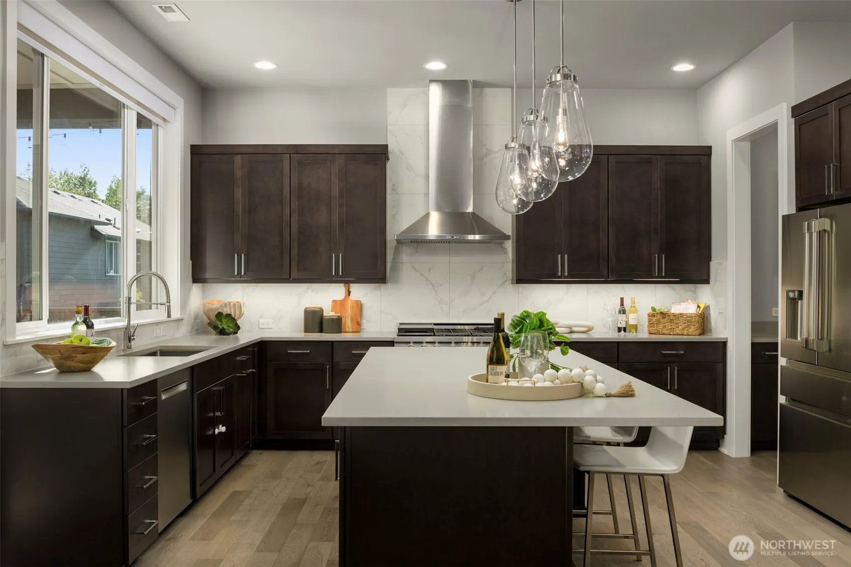 24399 NE 24th Street , Sammamish, WA 98074