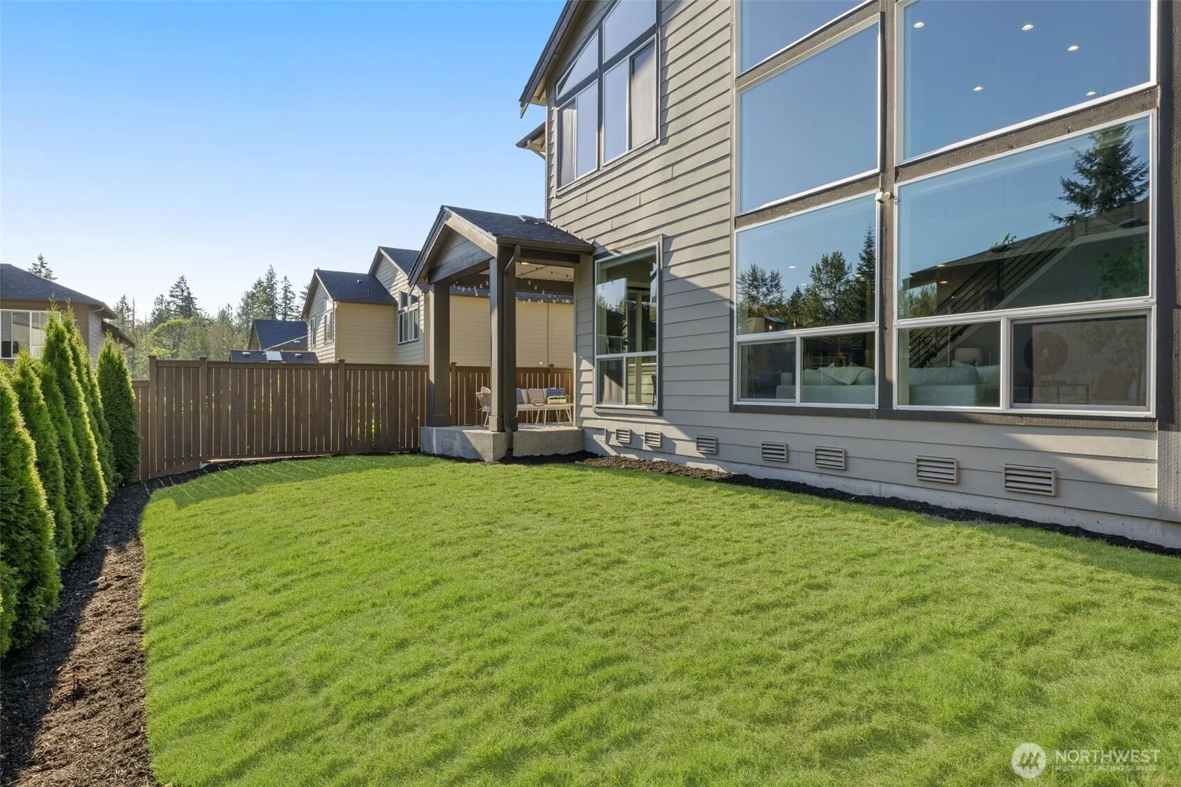 24399 NE 24th Street , Sammamish, WA 98074