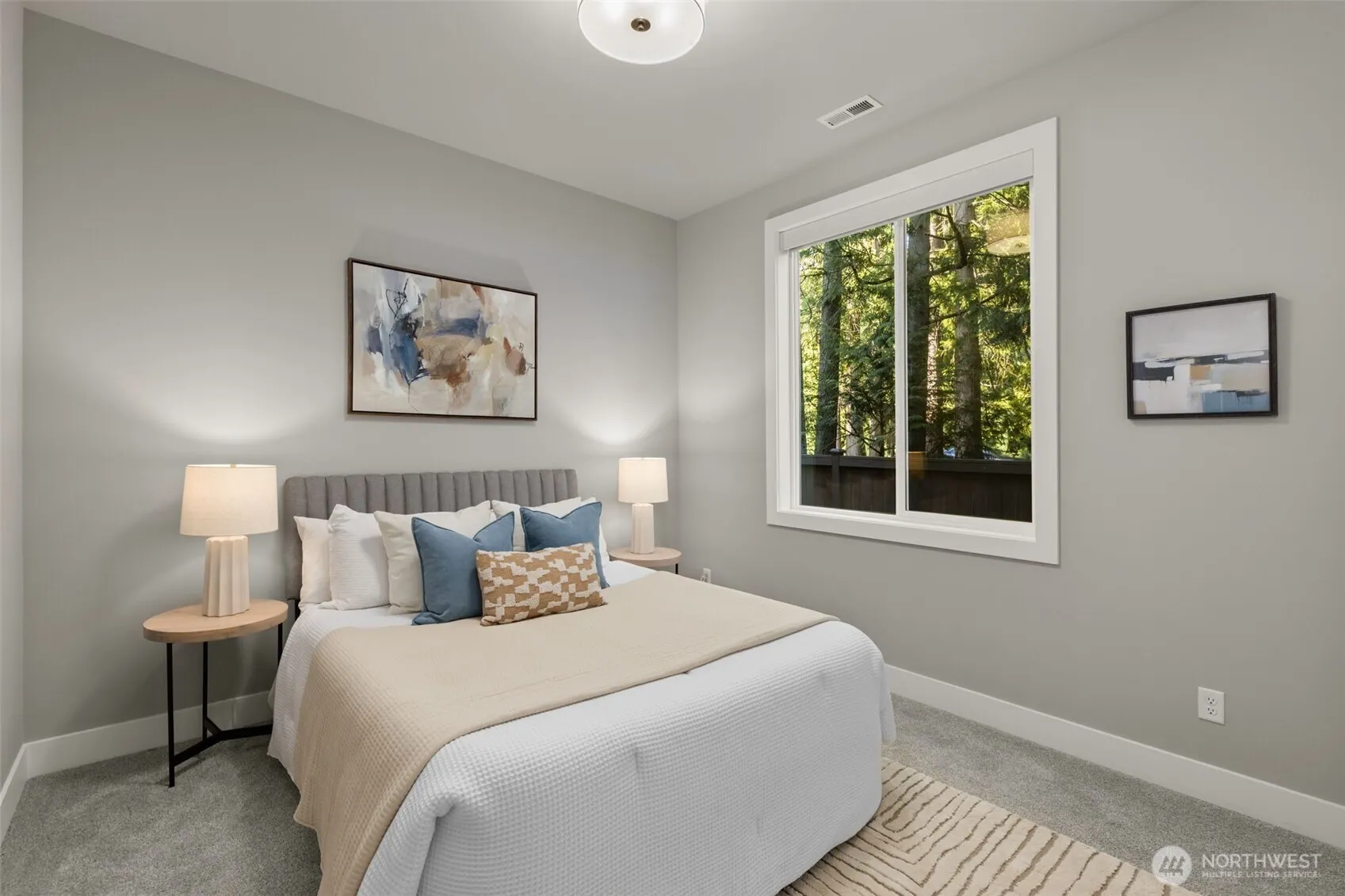 24399 NE 24th Street , Sammamish, WA 98074