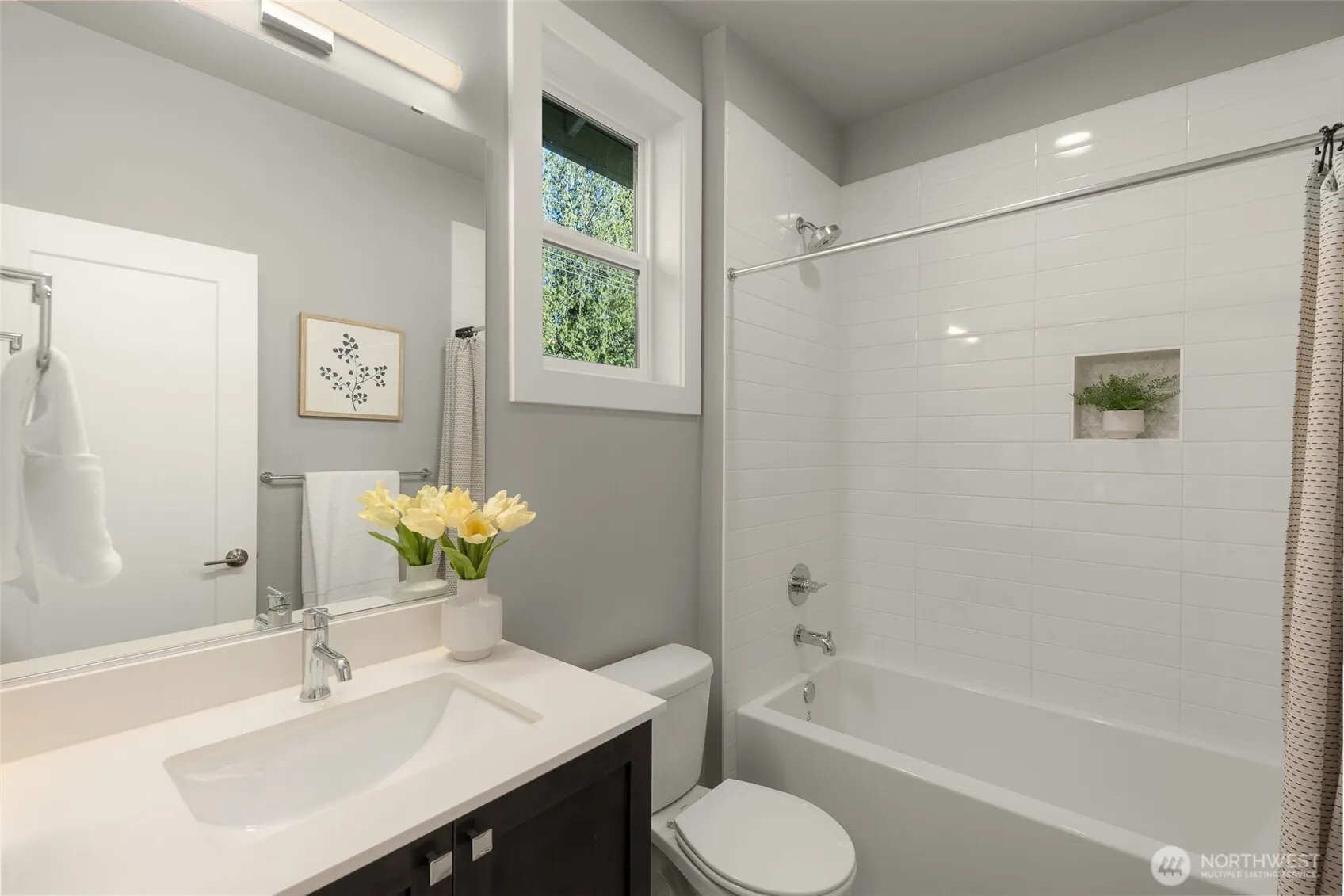 24399 NE 24th Street , Sammamish, WA 98074