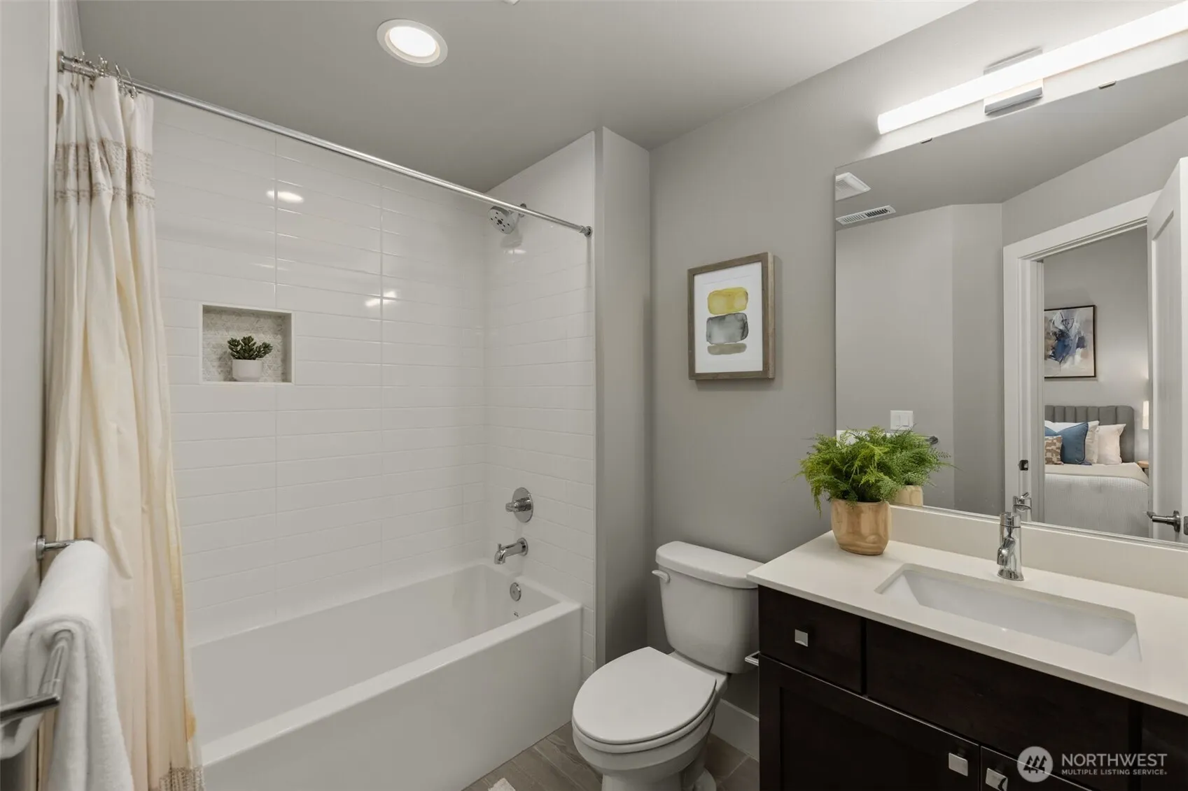 24399 NE 24th Street , Sammamish, WA 98074