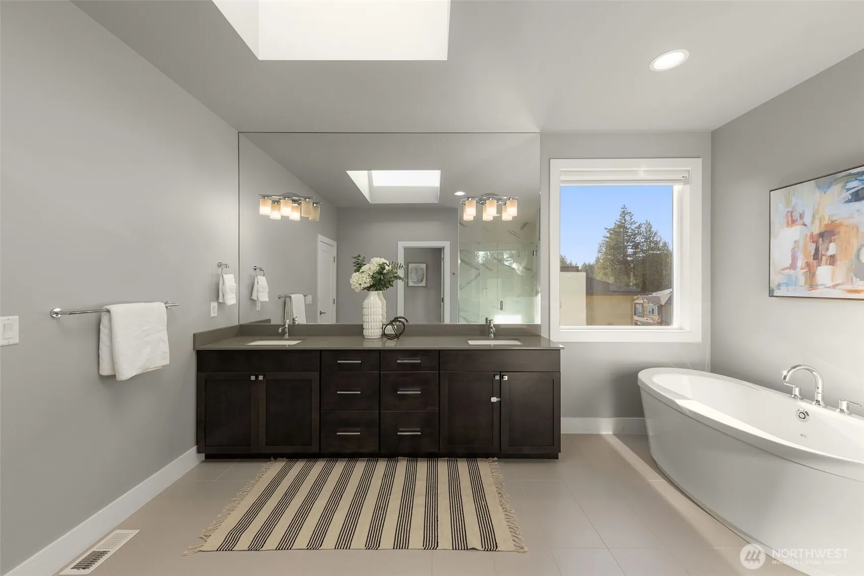 24399 NE 24th Street , Sammamish, WA 98074