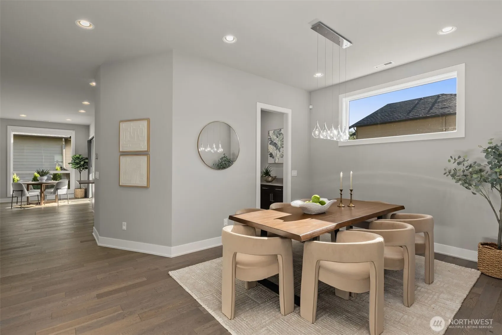 24399 NE 24th Street , Sammamish, WA 98074