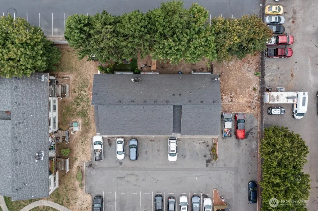 1601 Maple Lane #D1-D6, Kent, WA 98030-7465