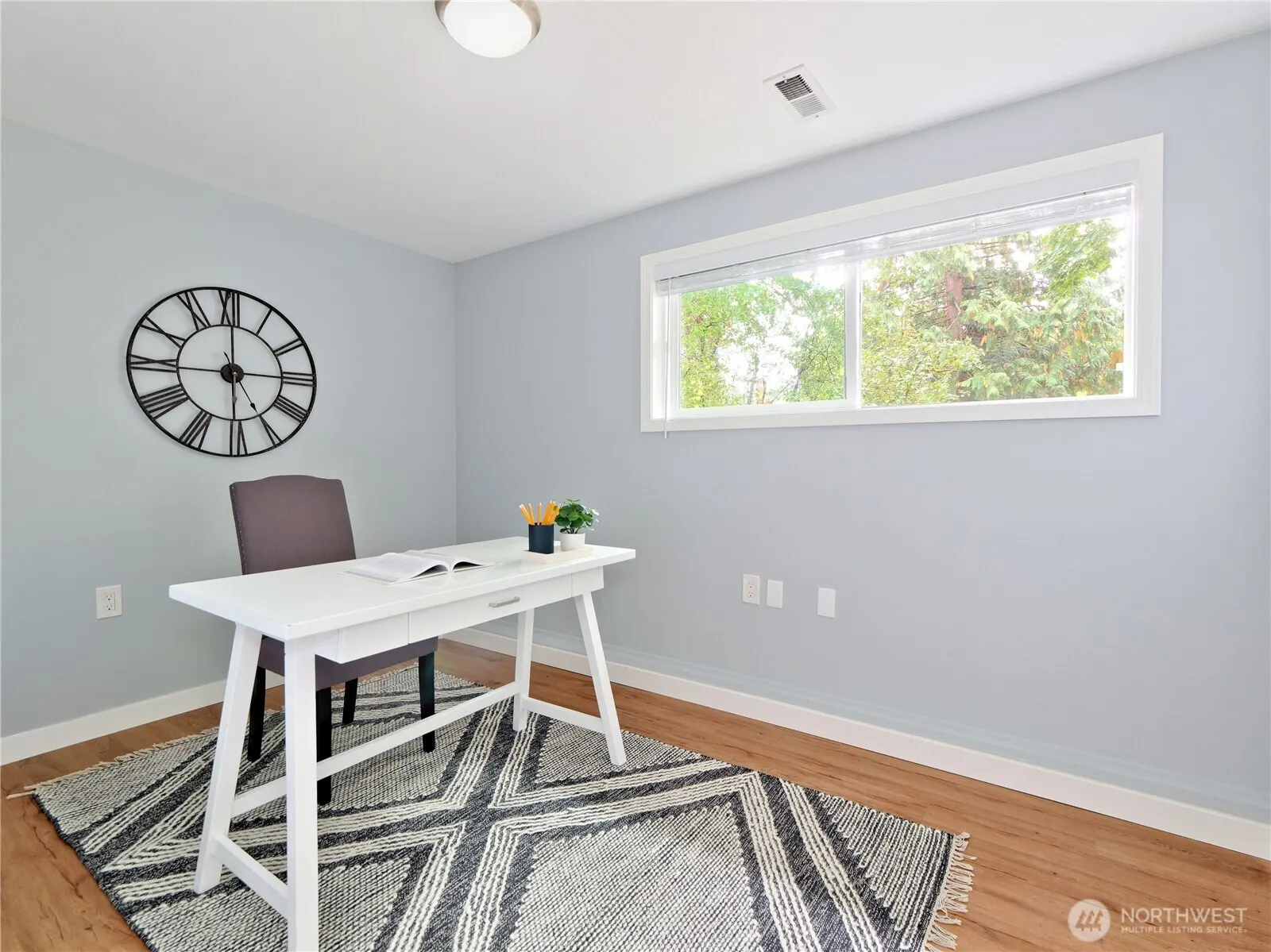 12935 SE 23 Street , Bellevue, WA 98005