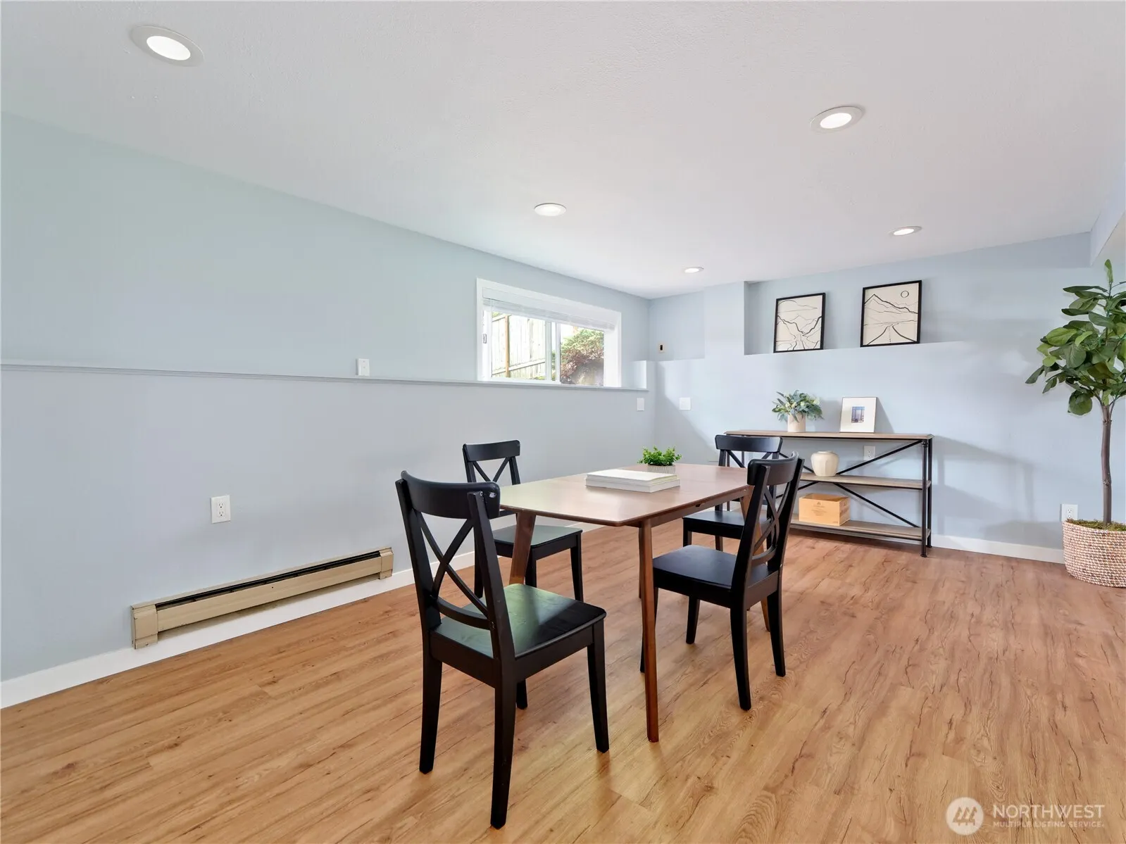 12935 SE 23 Street , Bellevue, WA 98005