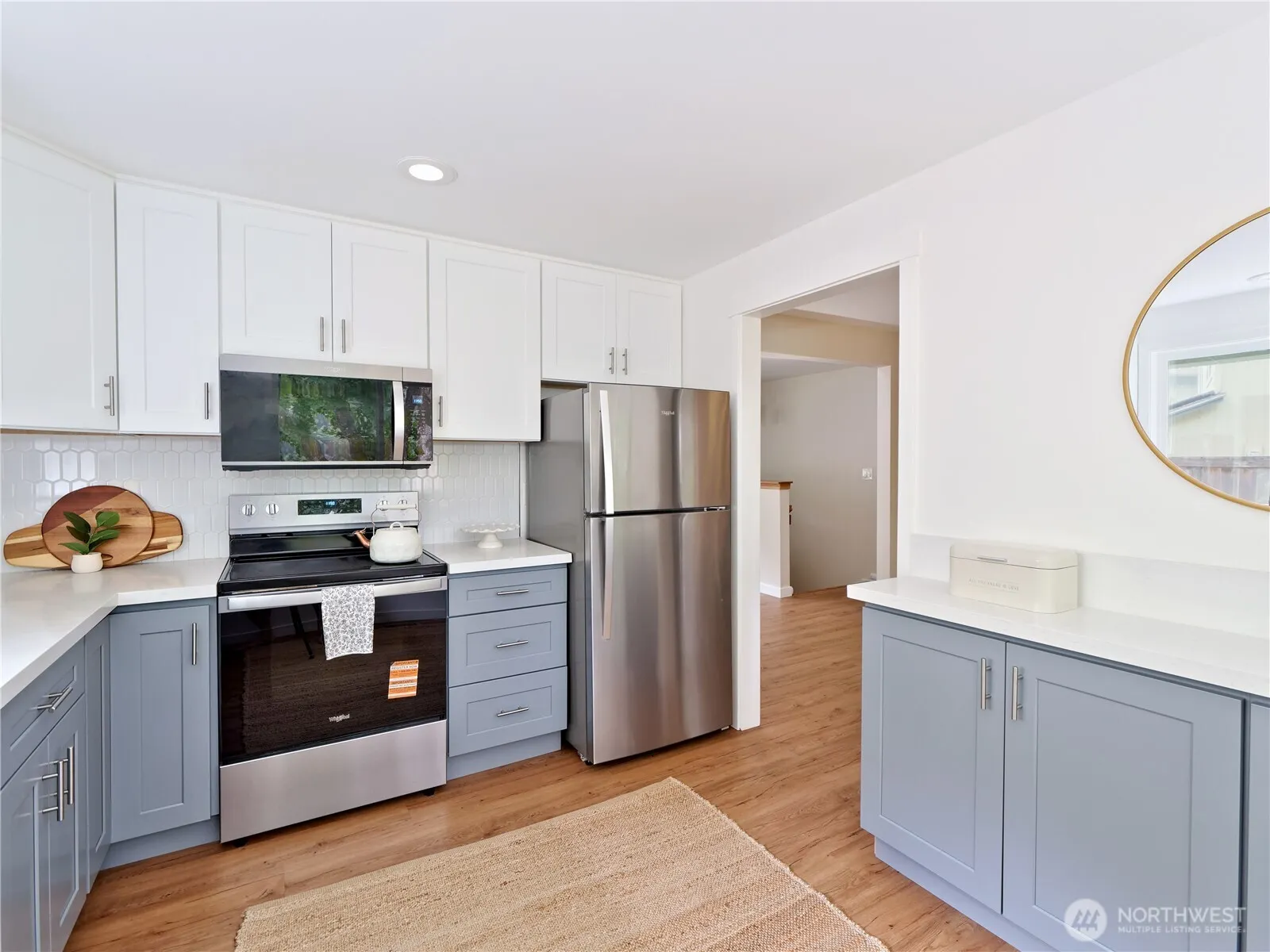 12935 SE 23 Street , Bellevue, WA 98005