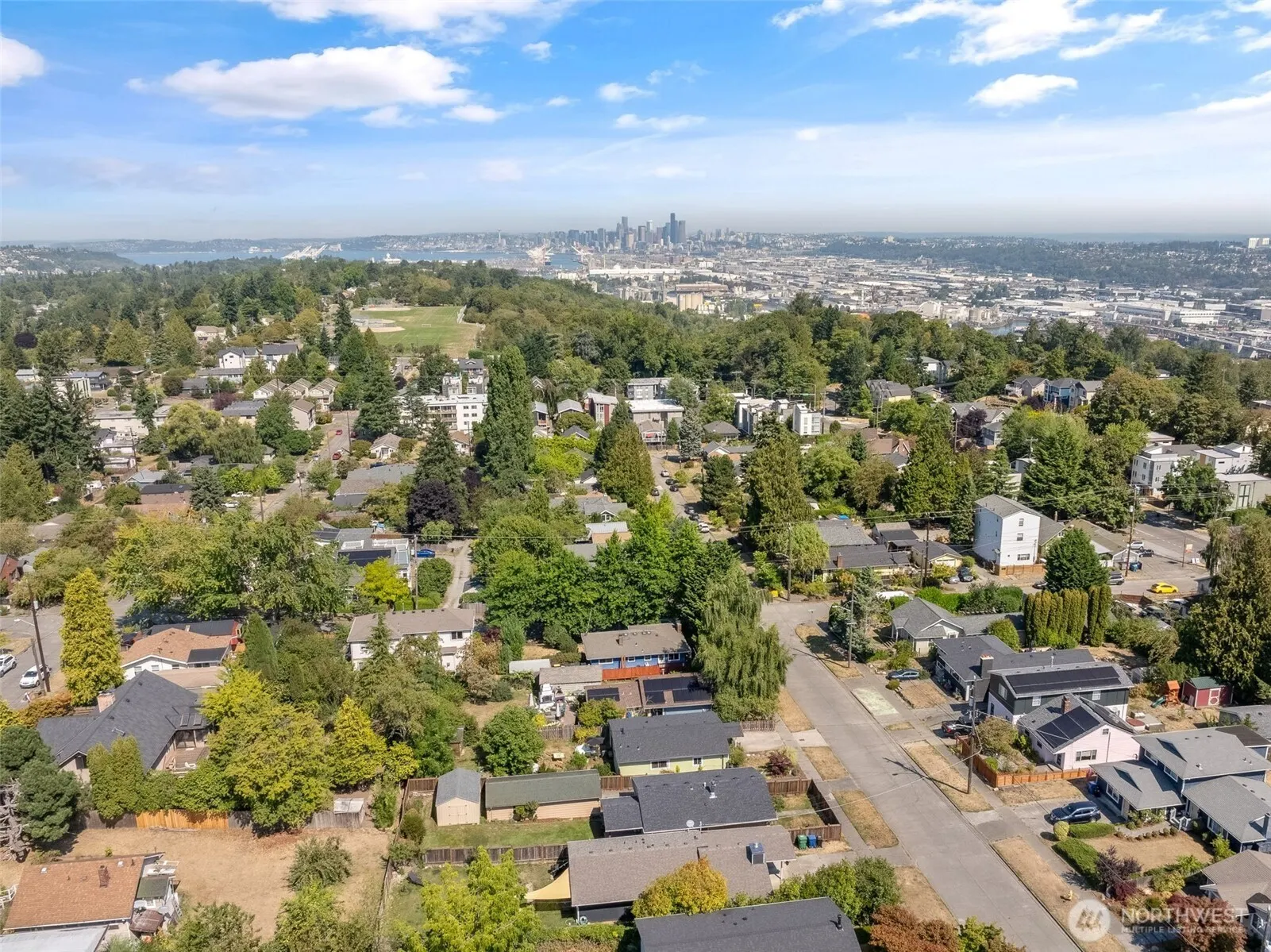 7917 10th Avenue SW, Seattle, WA 98106