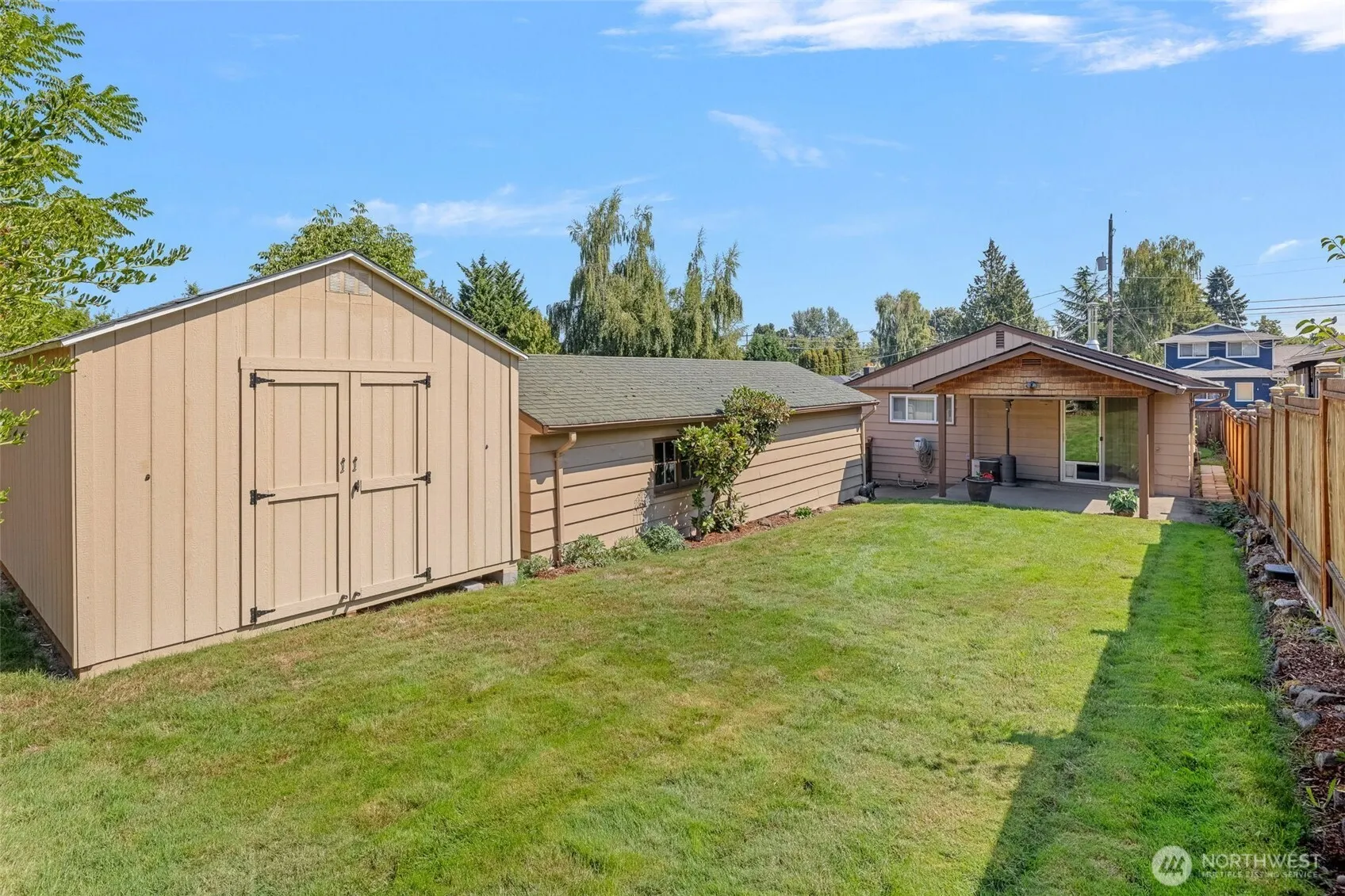 7917 10th Avenue SW, Seattle, WA 98106