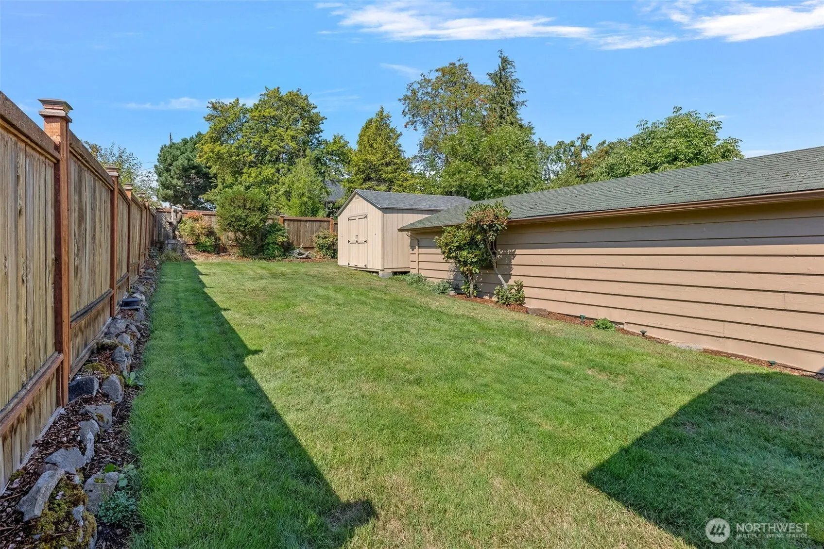 7917 10th Avenue SW, Seattle, WA 98106