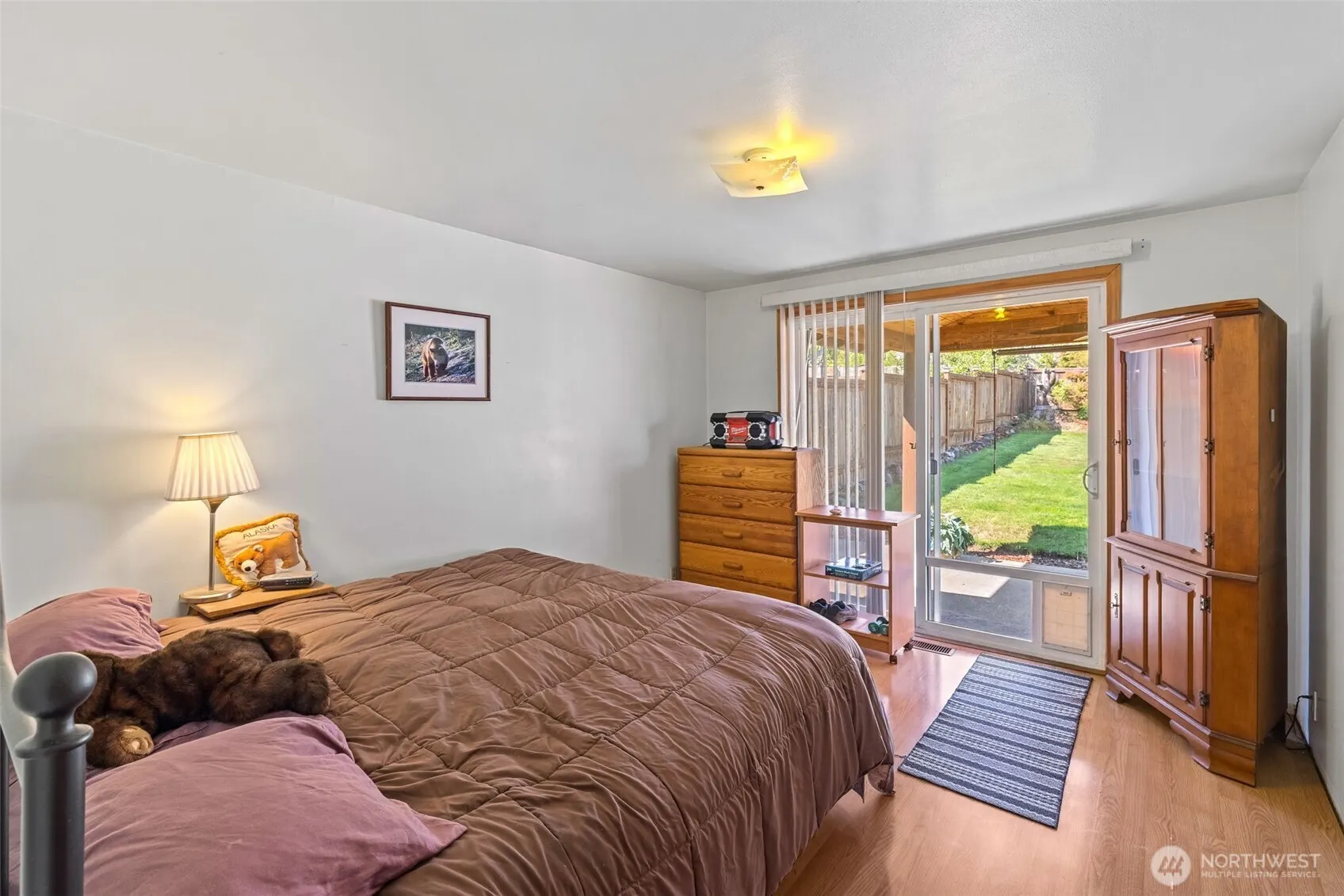 7917 10th Avenue SW, Seattle, WA 98106
