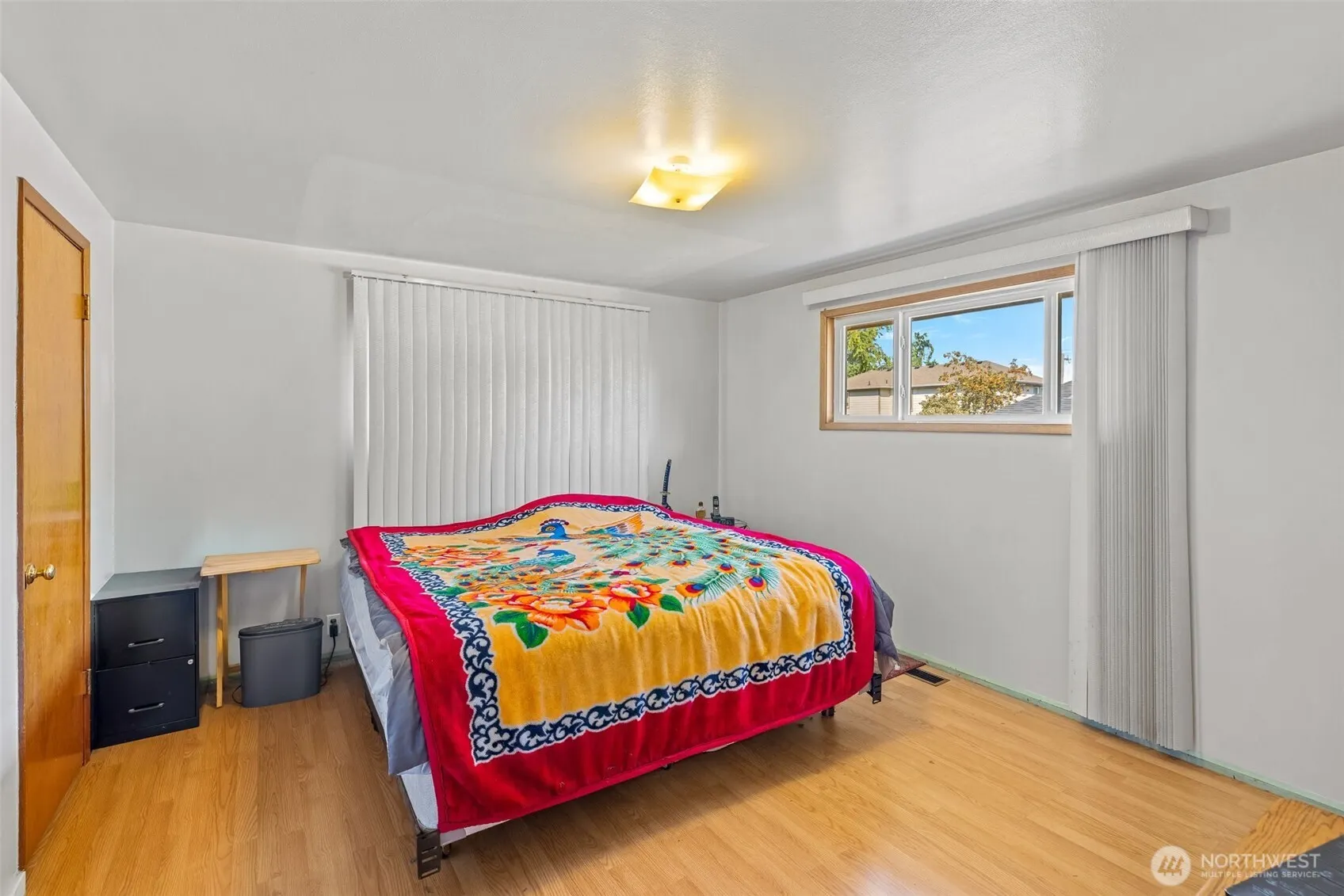 7917 10th Avenue SW, Seattle, WA 98106