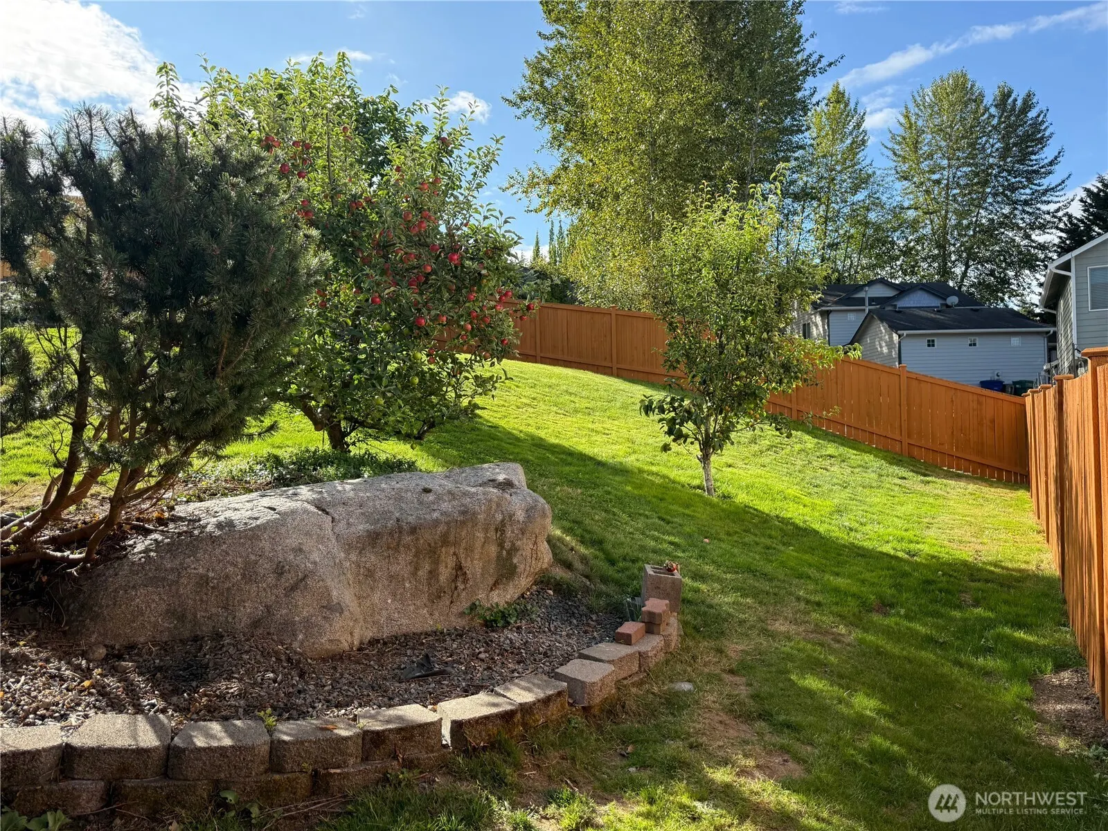 2128 148th Place SW, Lynnwood, WA 98087
