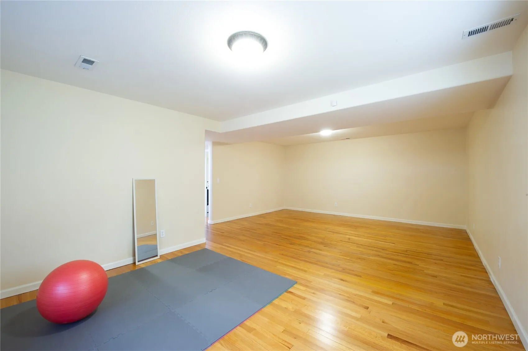 2128 148th Place SW, Lynnwood, WA 98087