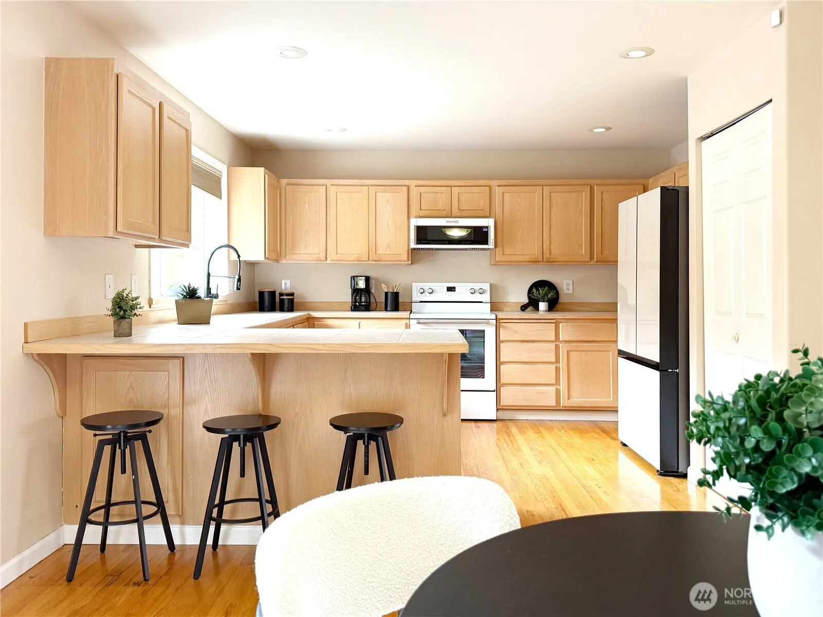2128 148th Place SW, Lynnwood, WA 98087