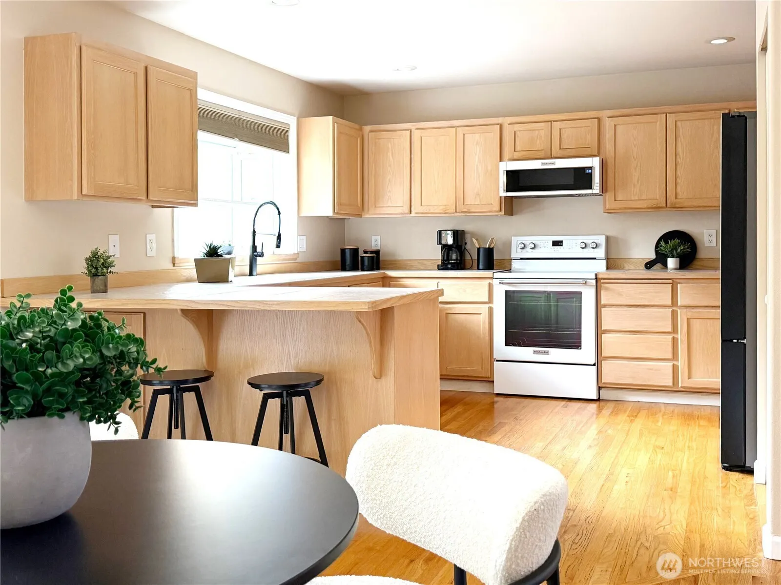 2128 148th Place SW, Lynnwood, WA 98087