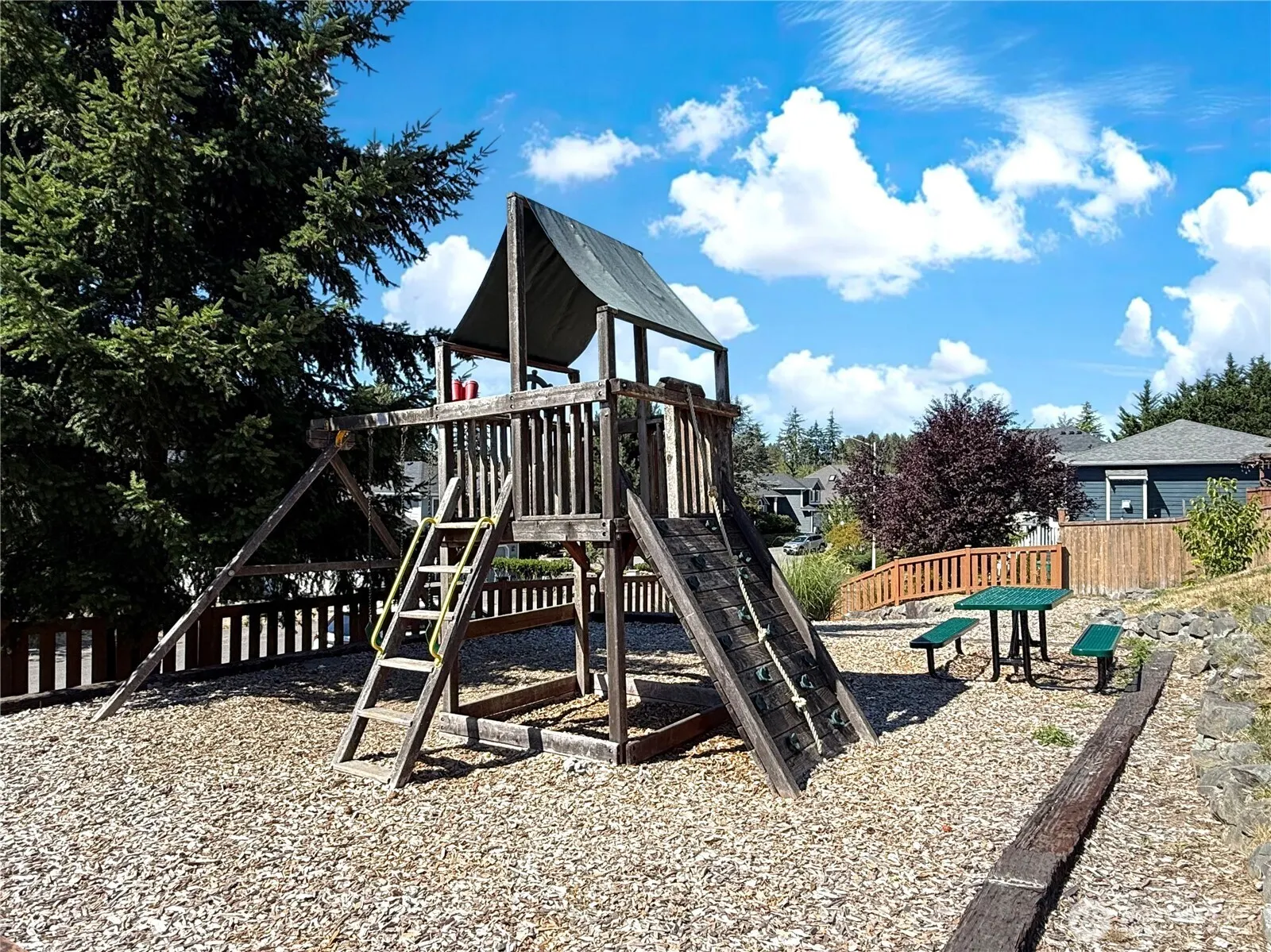 2128 148th Place SW, Lynnwood, WA 98087