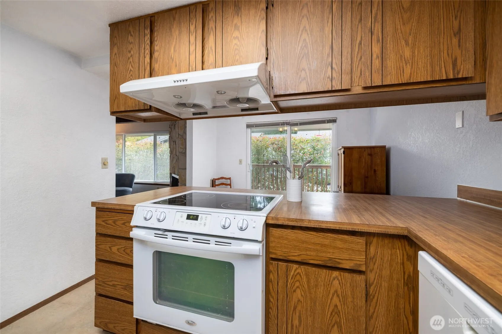 19215 40th Avenue W #C-3, Lynnwood, WA 98036