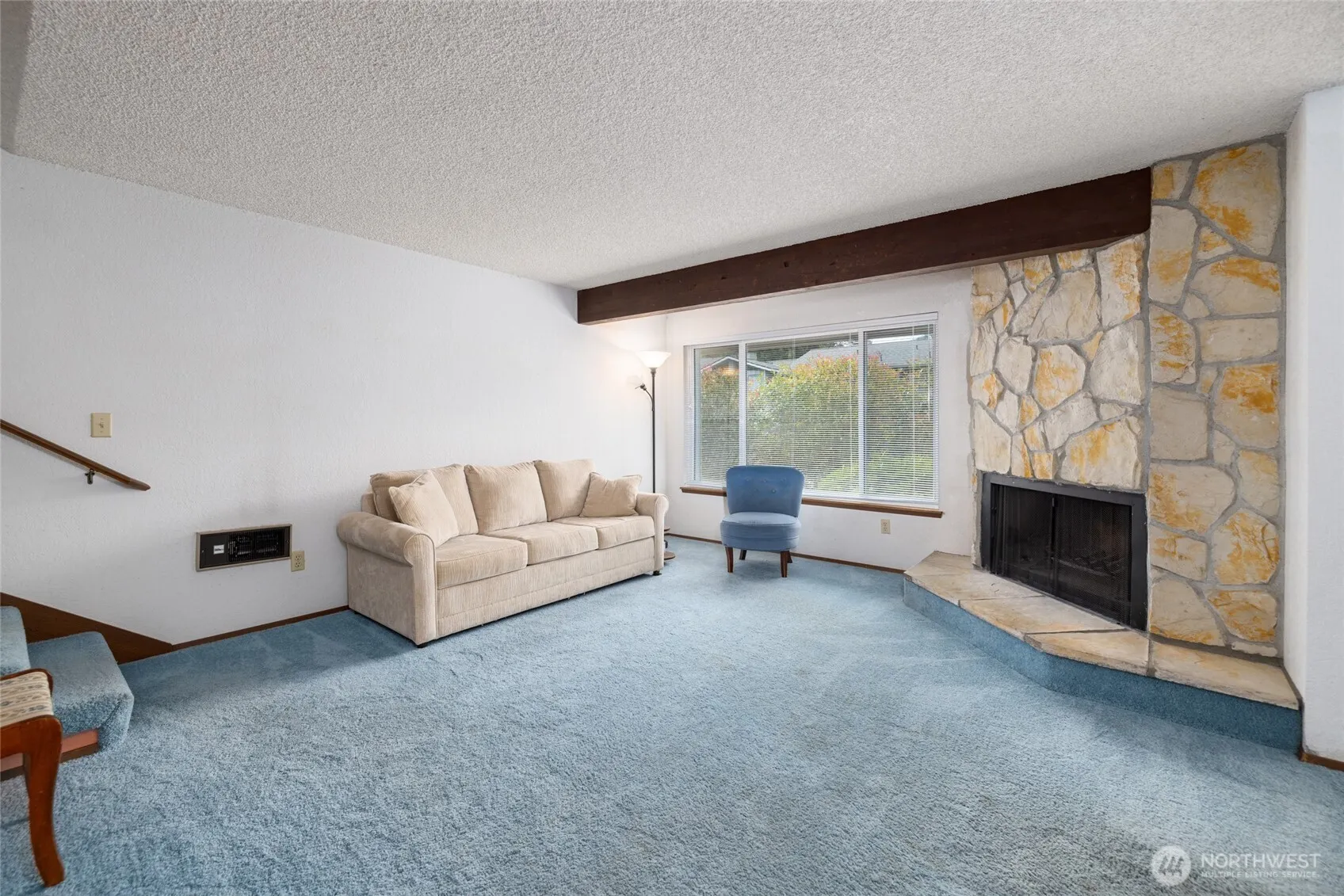 19215 40th Avenue W #C-3, Lynnwood, WA 98036