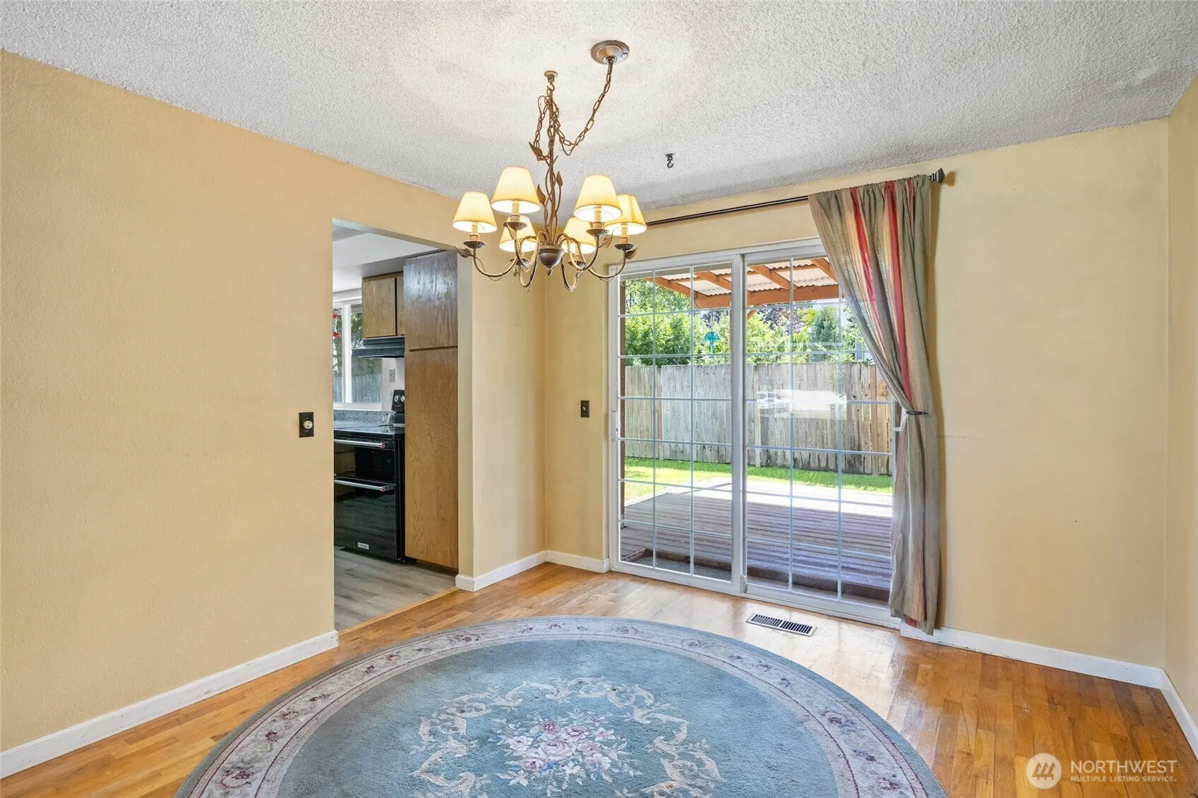 15517 NE 55th Street , Redmond, WA 98052