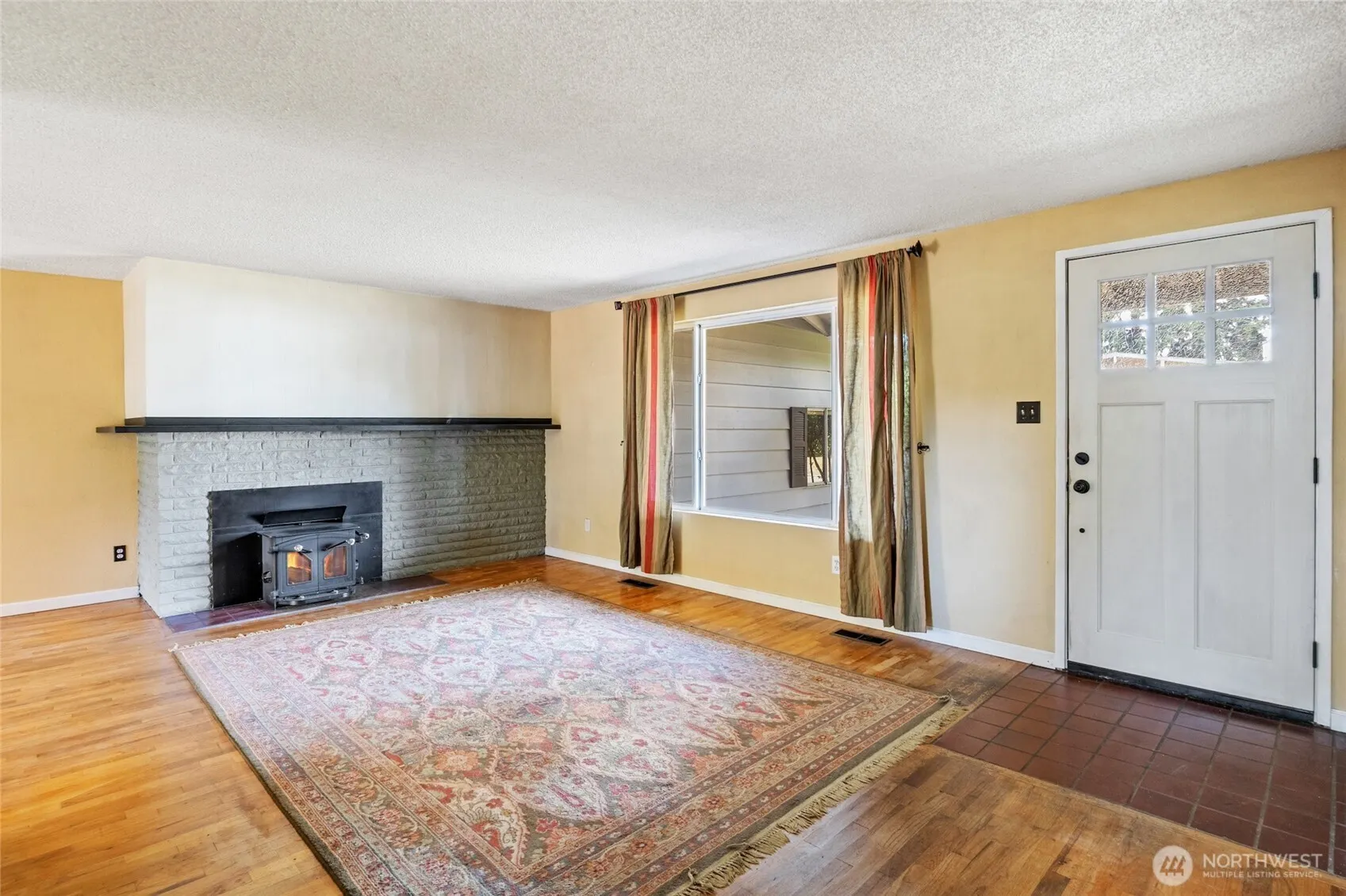 15517 NE 55th Street , Redmond, WA 98052