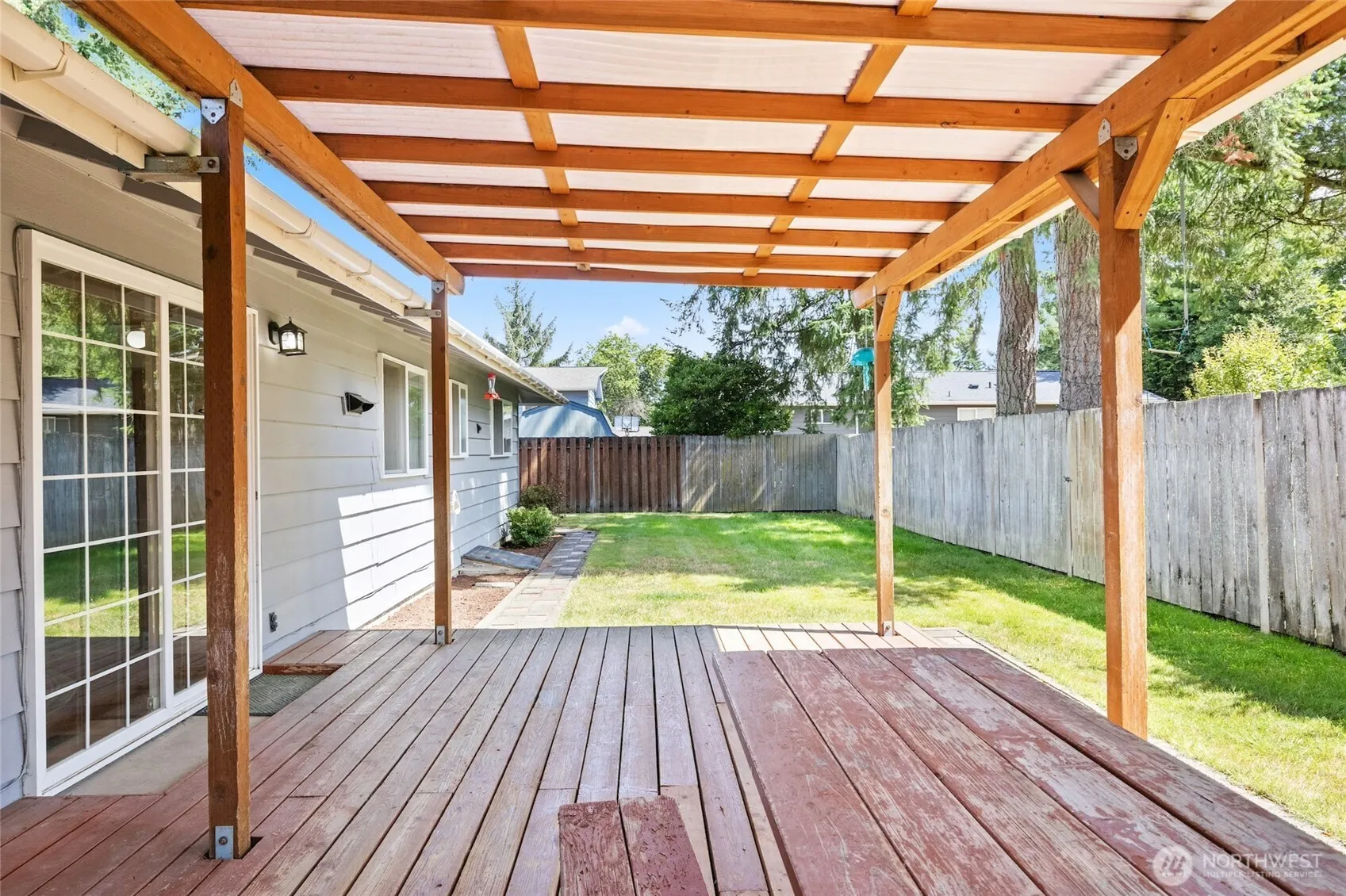15517 NE 55th Street , Redmond, WA 98052
