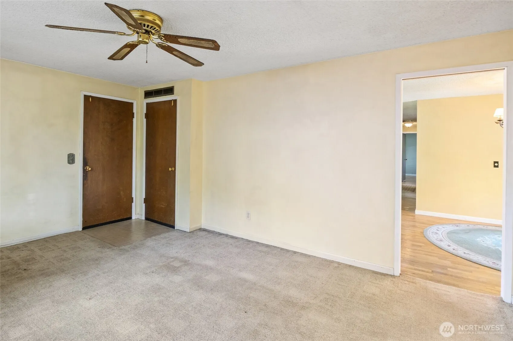 15517 NE 55th Street , Redmond, WA 98052