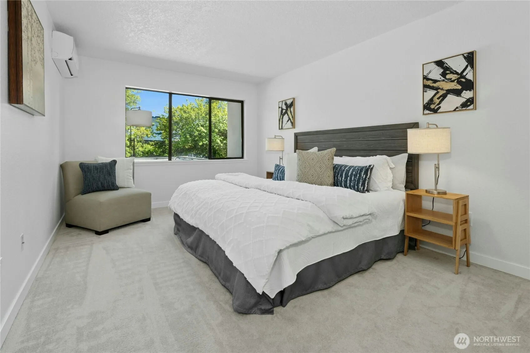 401 100th Avenue NE #208, Bellevue, WA 98004