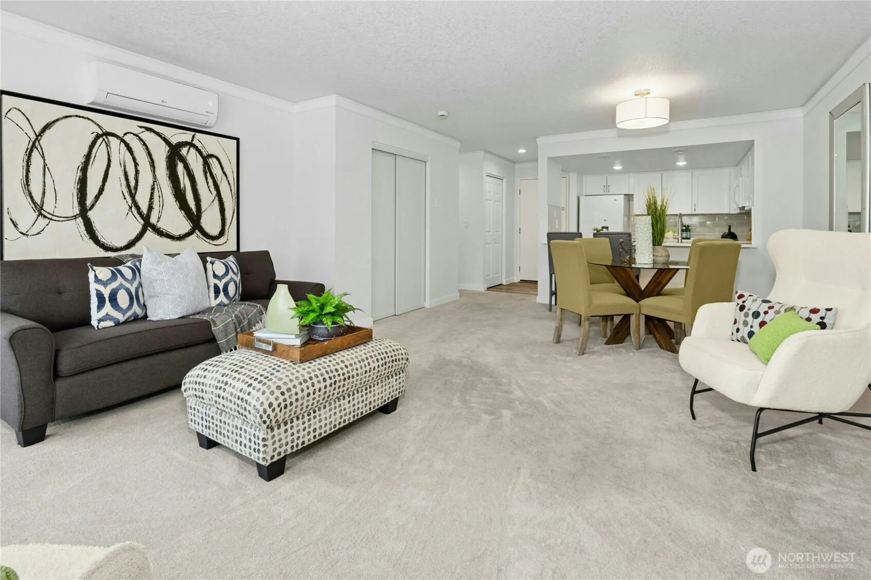 401 100th Avenue NE #208, Bellevue, WA 98004