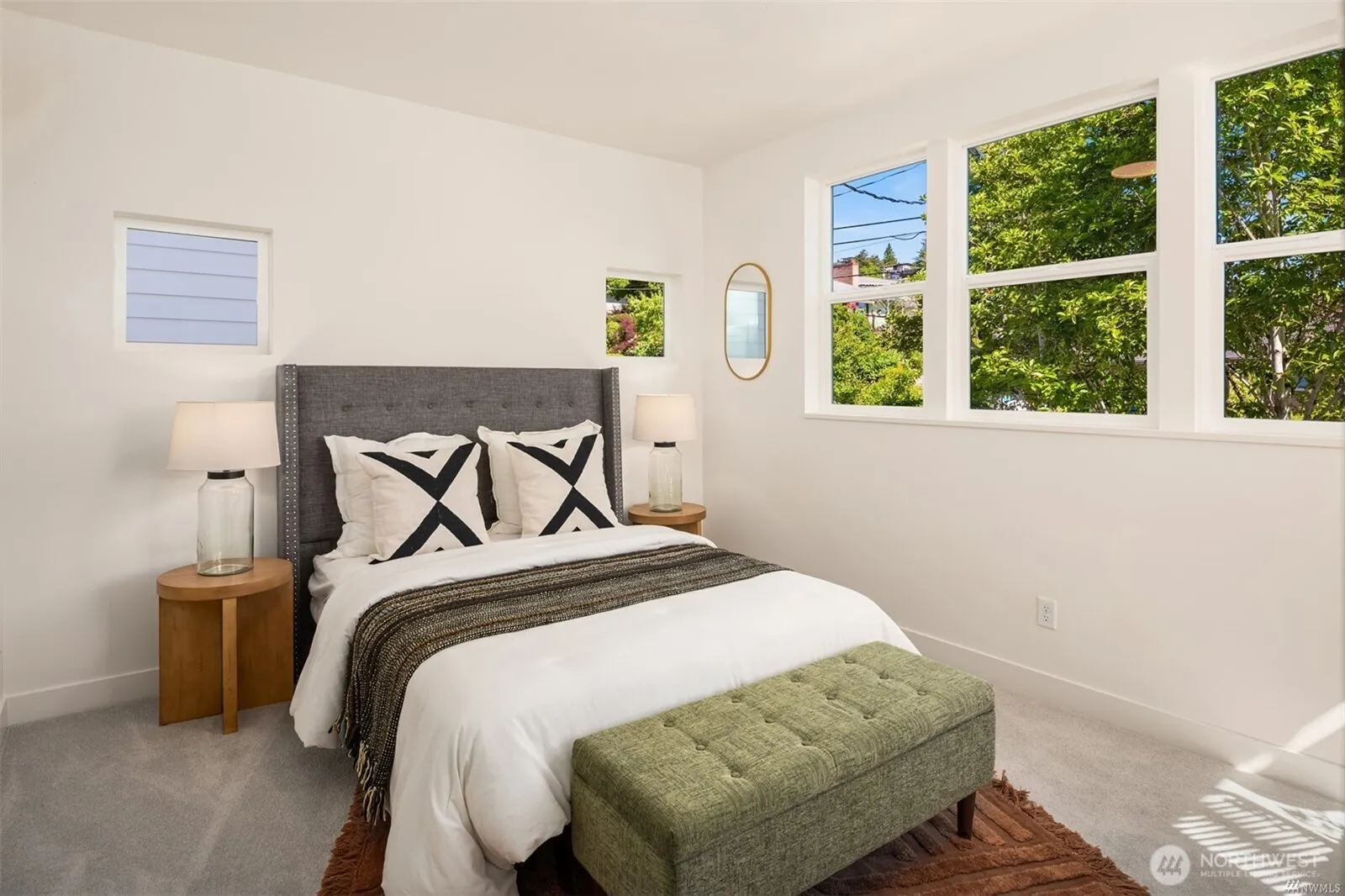 5547 S Morgan Street , Seattle, WA 98118