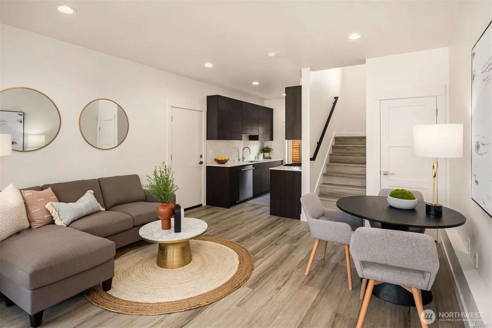 5547 S Morgan Street , Seattle, WA 98118