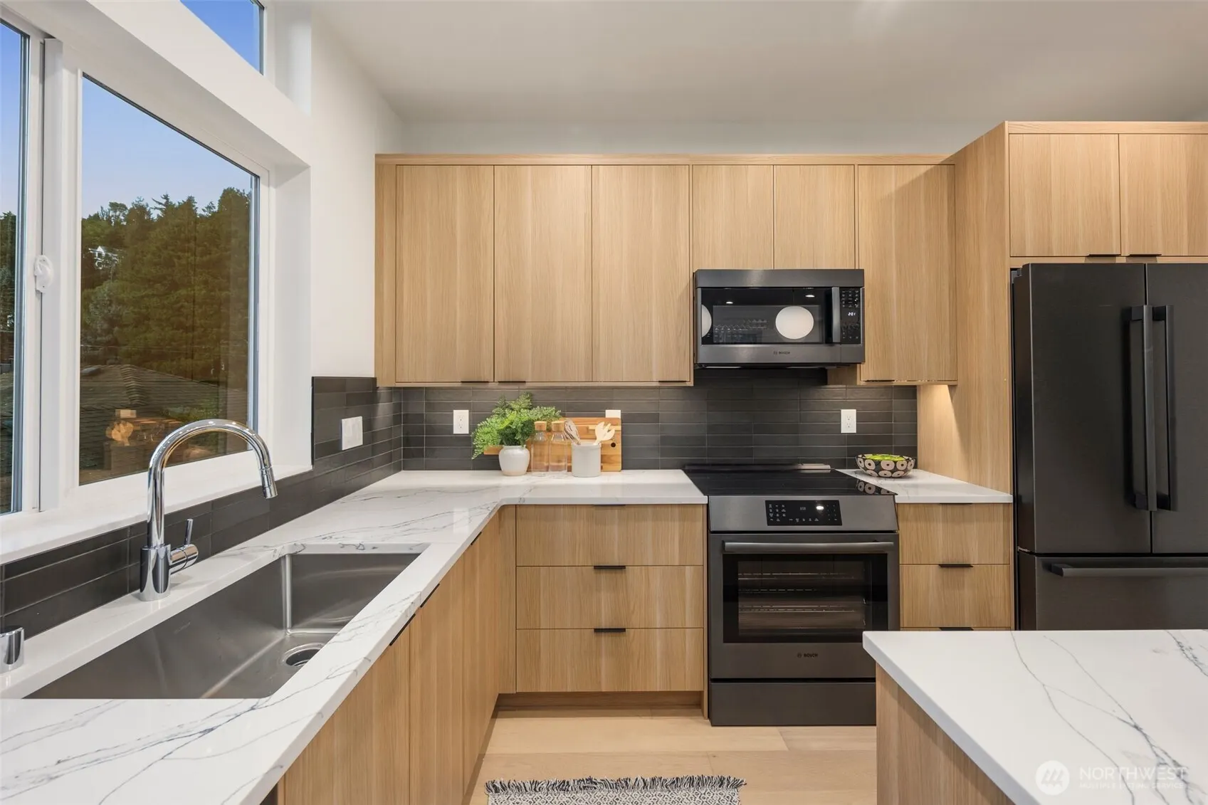 4121 A Chilberg Avenue SW, Seattle, WA 98116