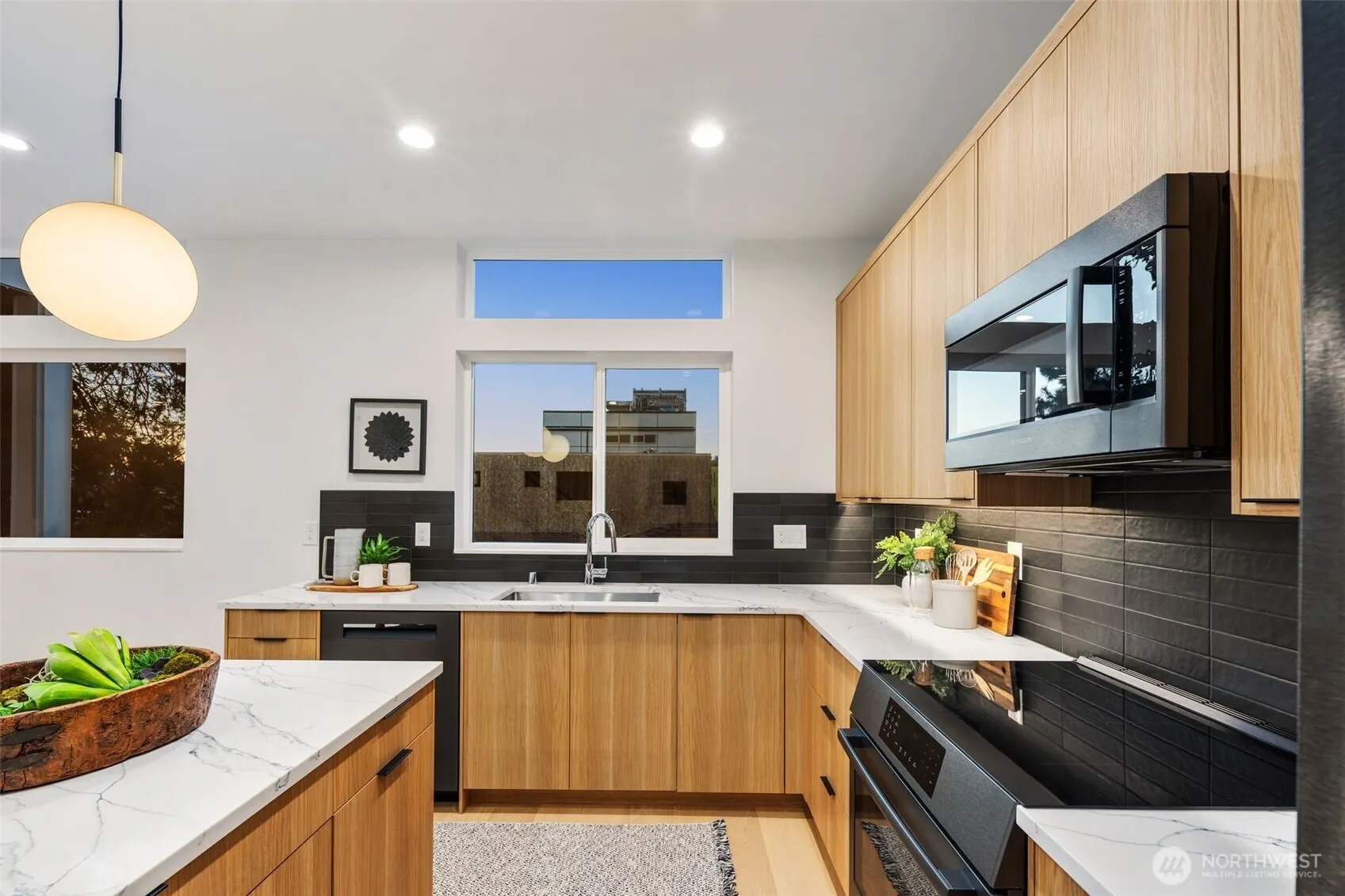 4121 A Chilberg Avenue SW, Seattle, WA 98116