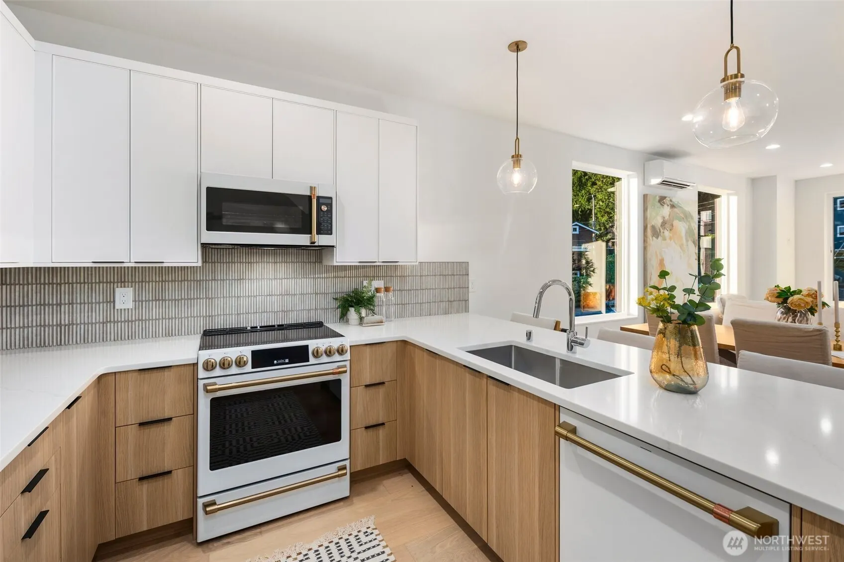 4123 A Chilberg Avenue SW, Seattle, WA 98116
