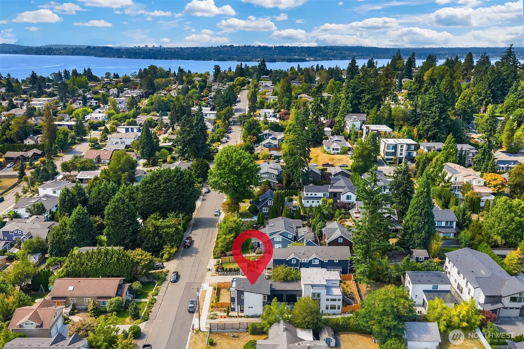 436 10th Avenue #A, Kirkland, WA 98033
