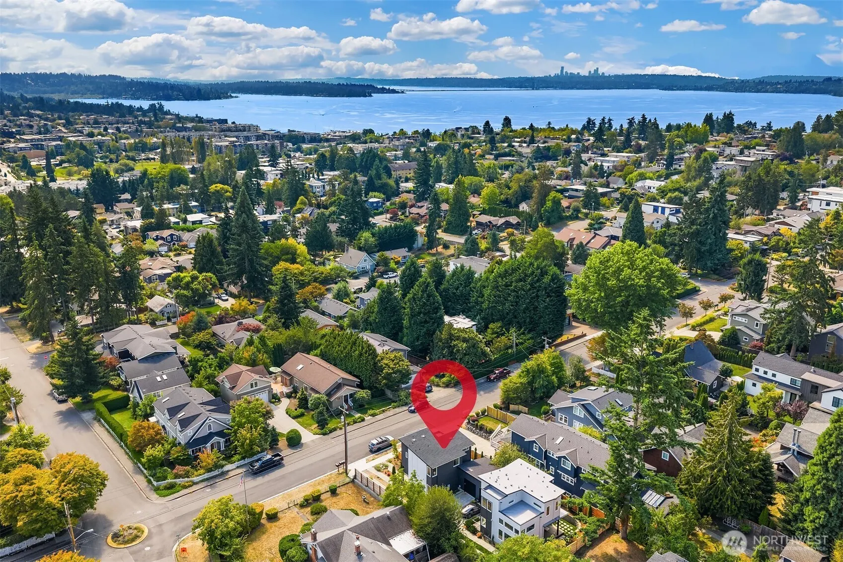 436 10th Avenue #A, Kirkland, WA 98033