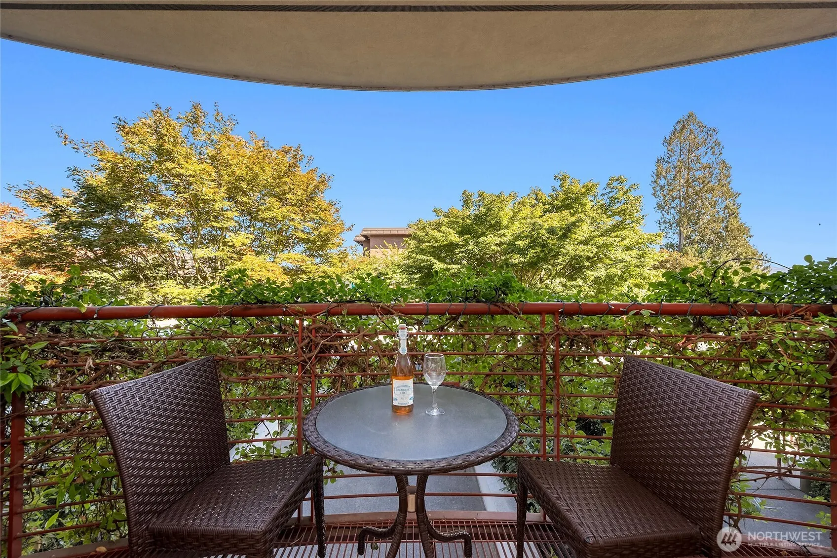 2325 43rd Avenue E #102, Seattle, WA 98112